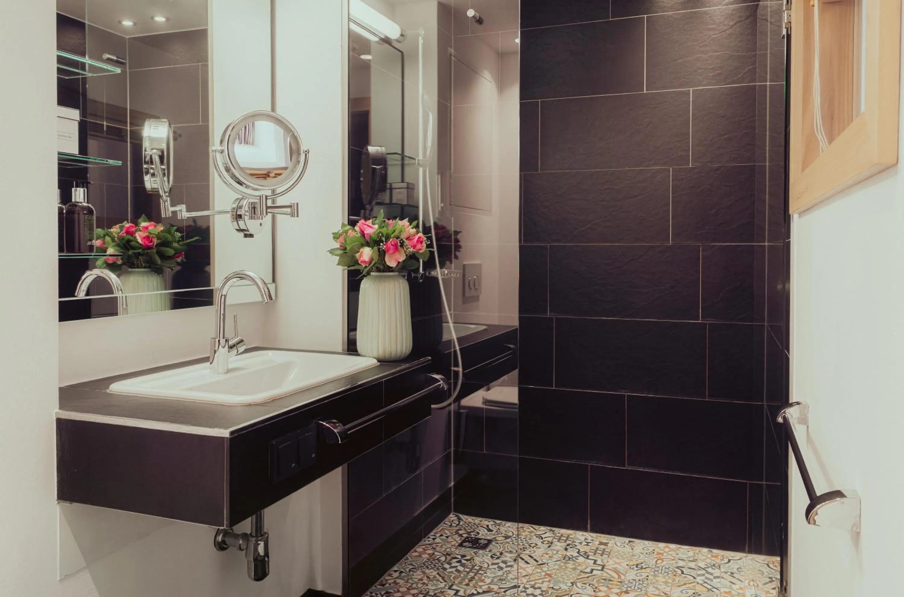 Bathroom in Romantik Spa Hotel Elixhauser Wirt