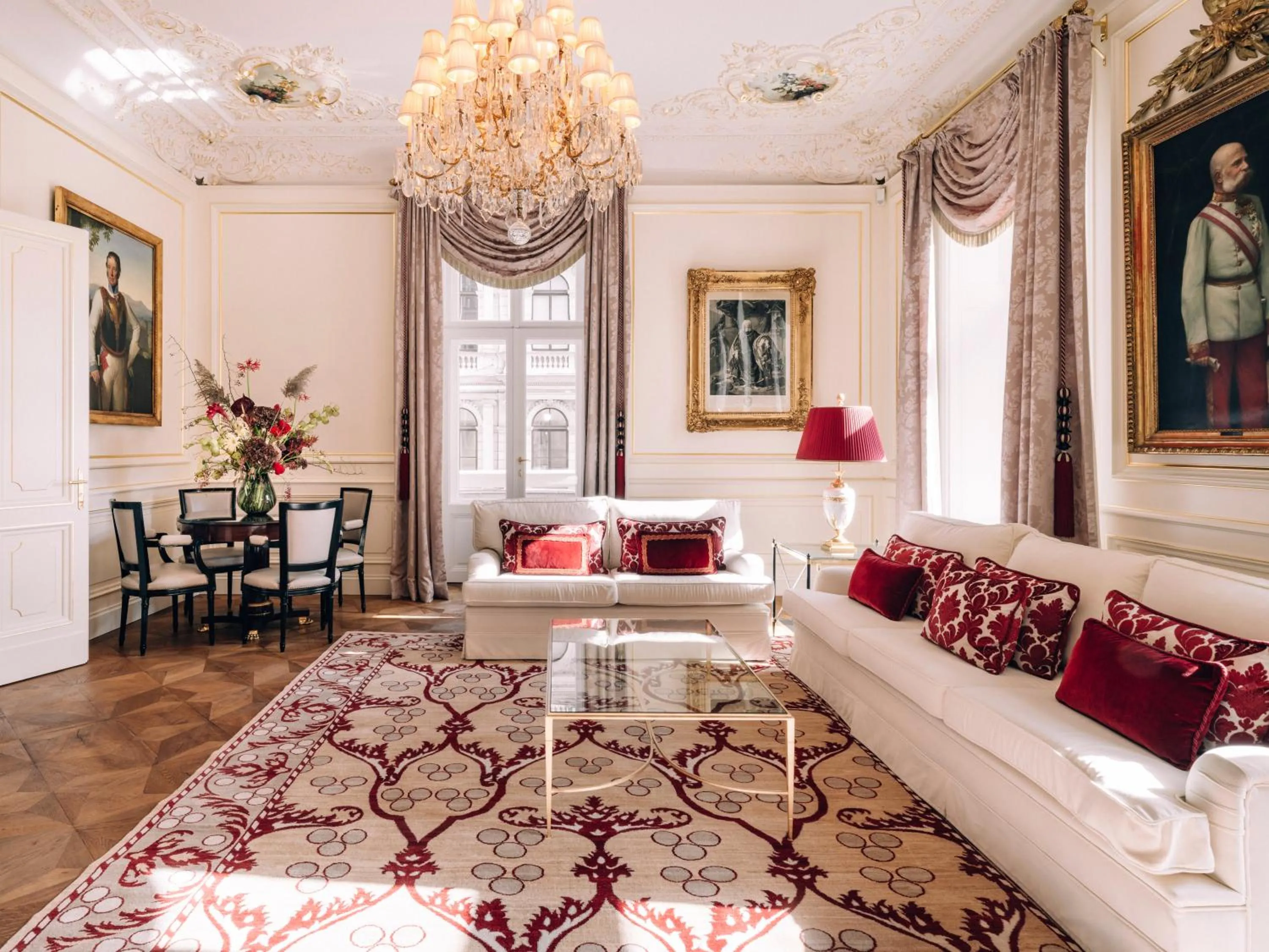 Living room in Hotel Sacher Wien
