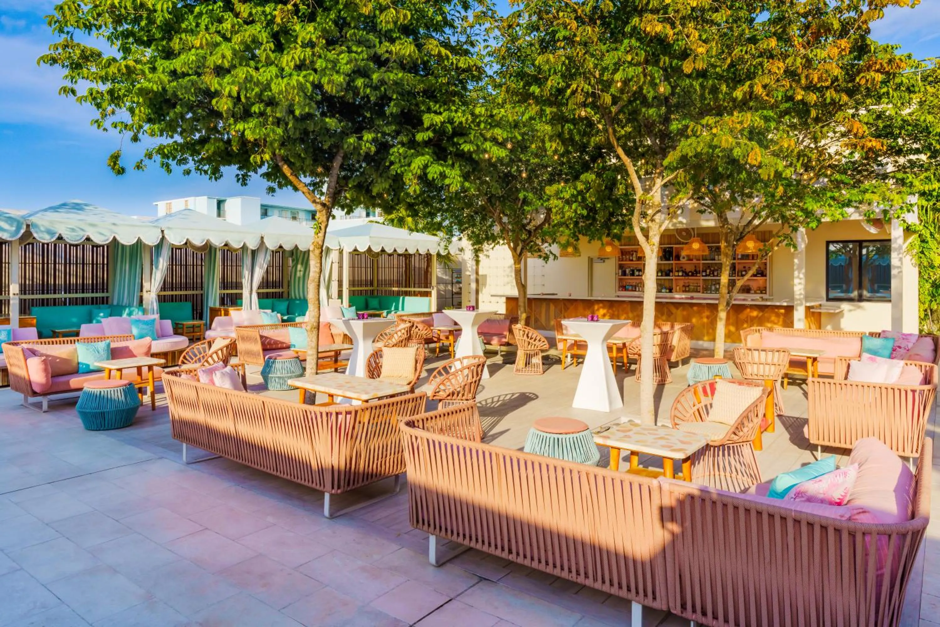 Patio in The Goodtime Hotel, Miami Beach a Tribute Portfolio Hotel