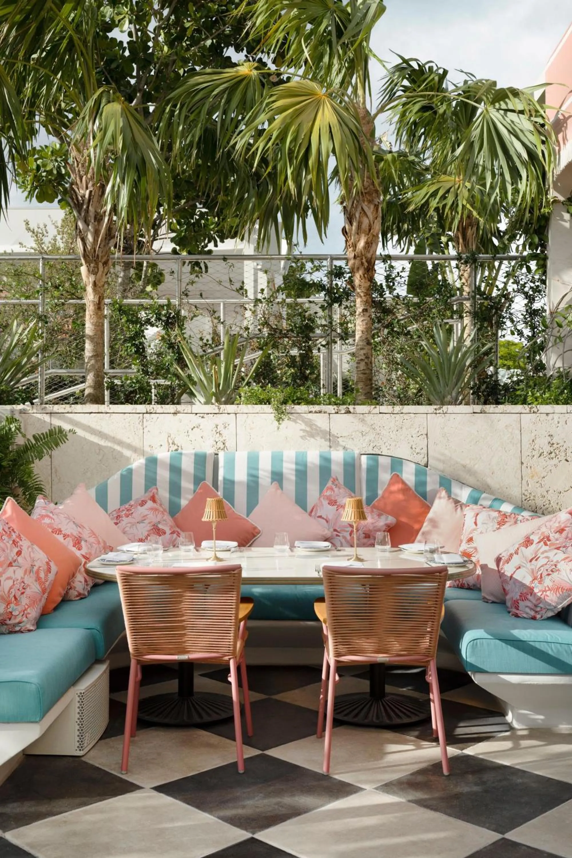 Property building in The Goodtime Hotel, Miami Beach a Tribute Portfolio Hotel