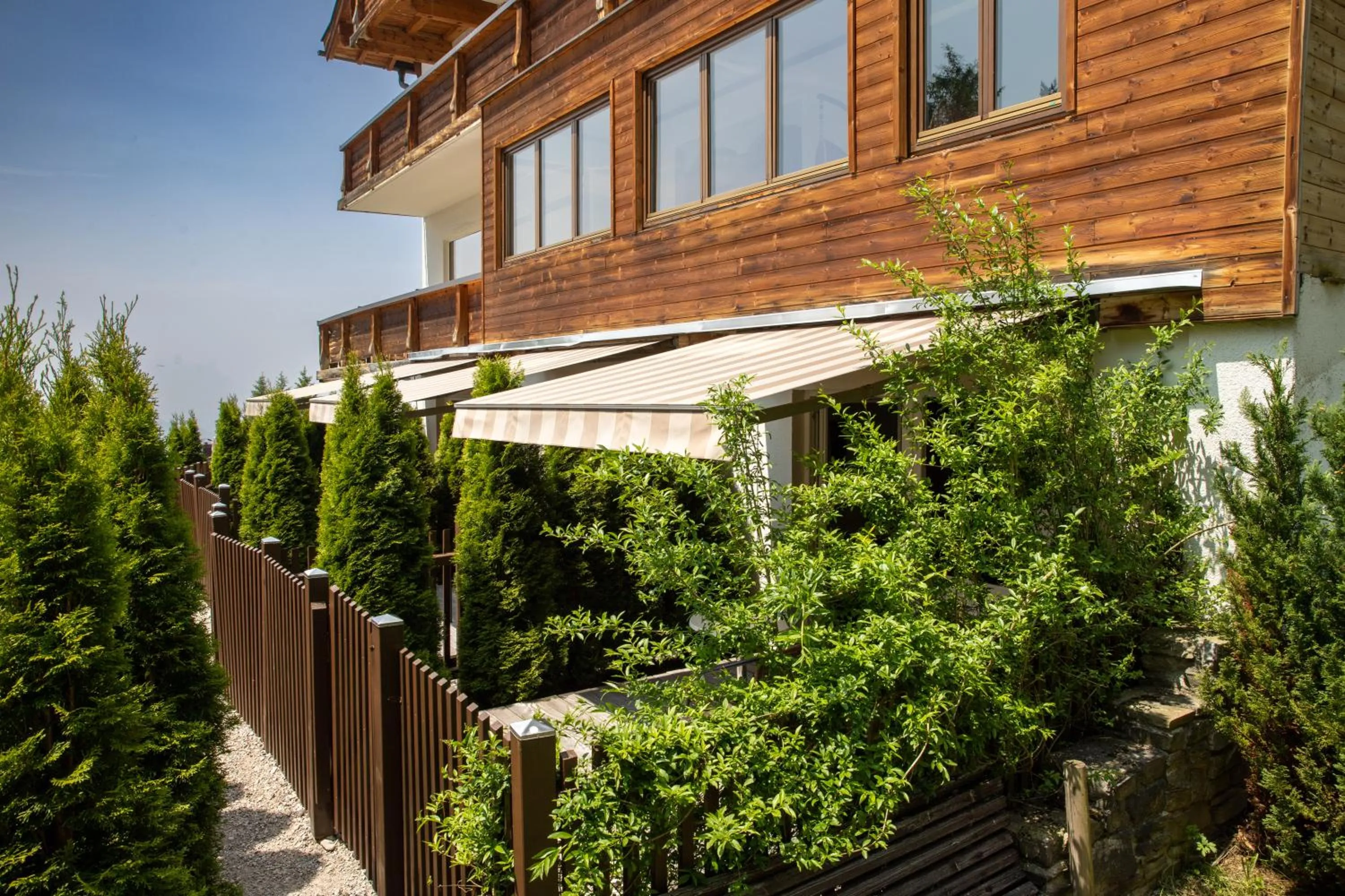 Garden in Hotel Pension Tyrol