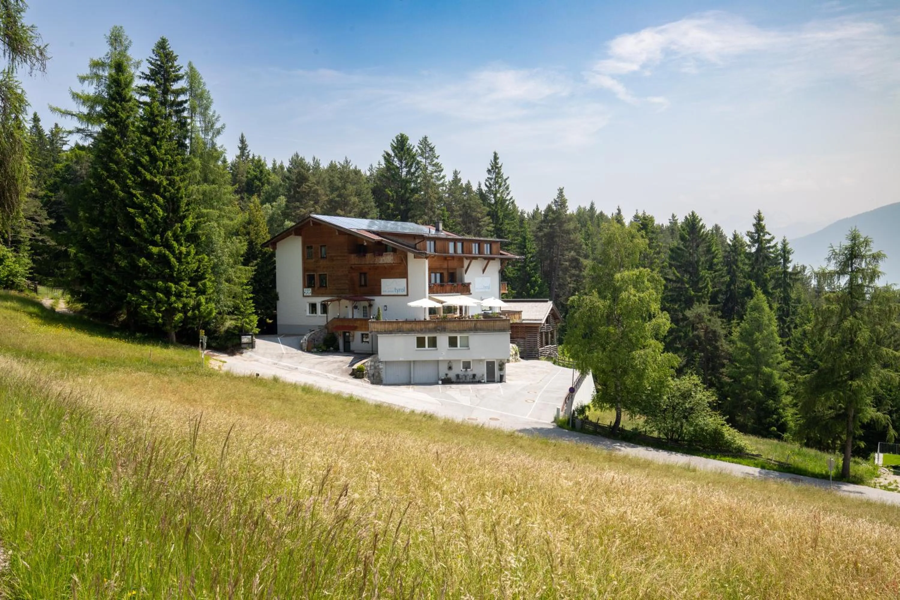 Property building in Hotel Pension Tyrol