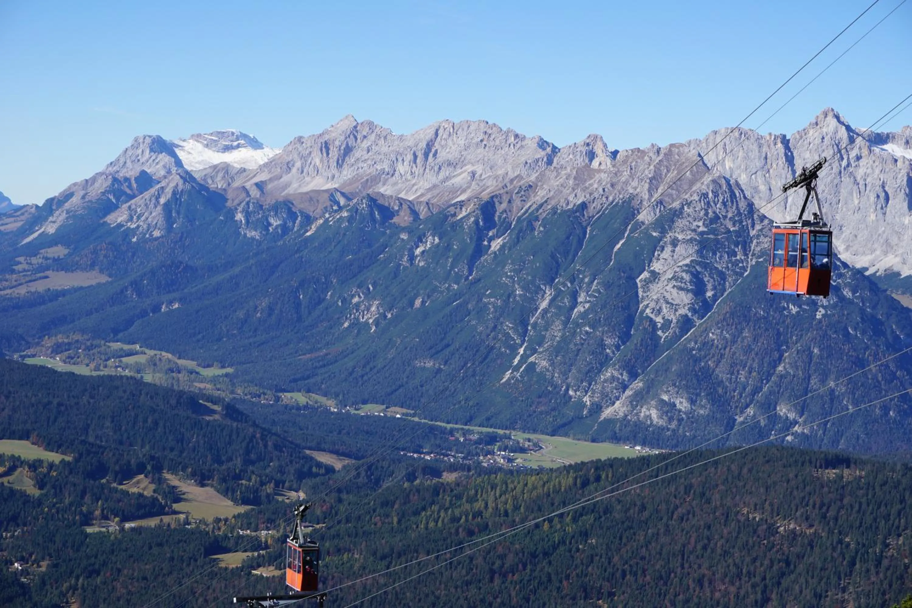 Hiking in Hotel Pension Tyrol