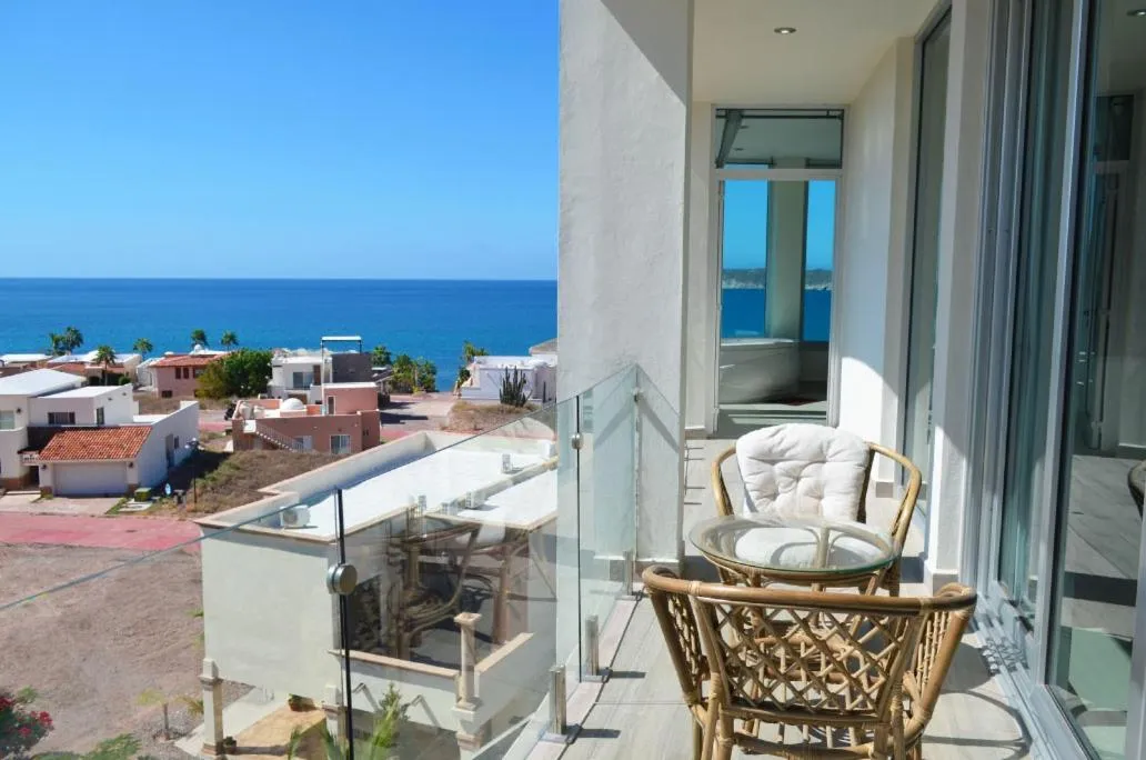 Suites Rubí - Las Mejores vistas de San Carlos