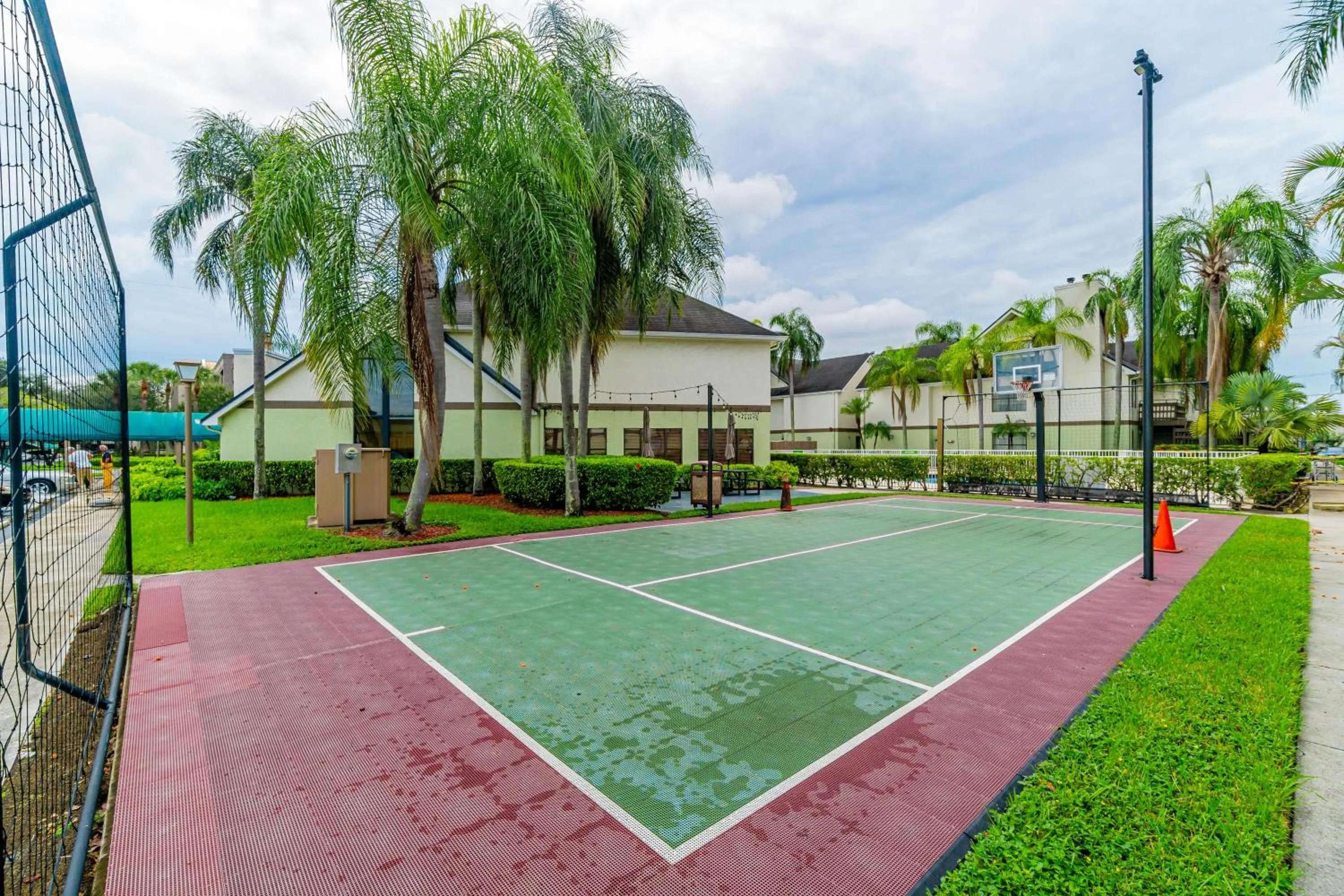 Sports in Doral Inn & Suites Miami Airport West
