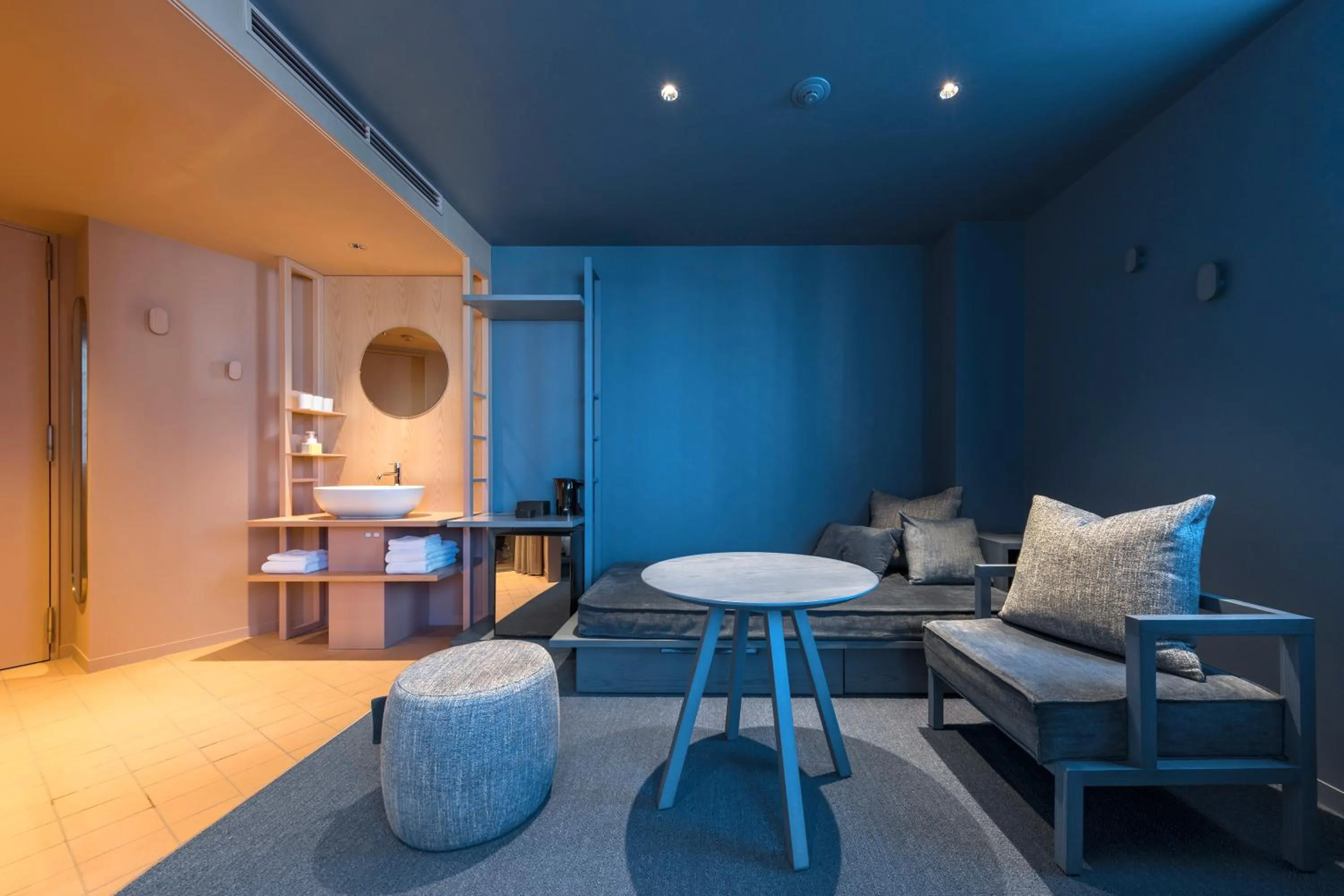 toggle hotel suidobashi TOKYO