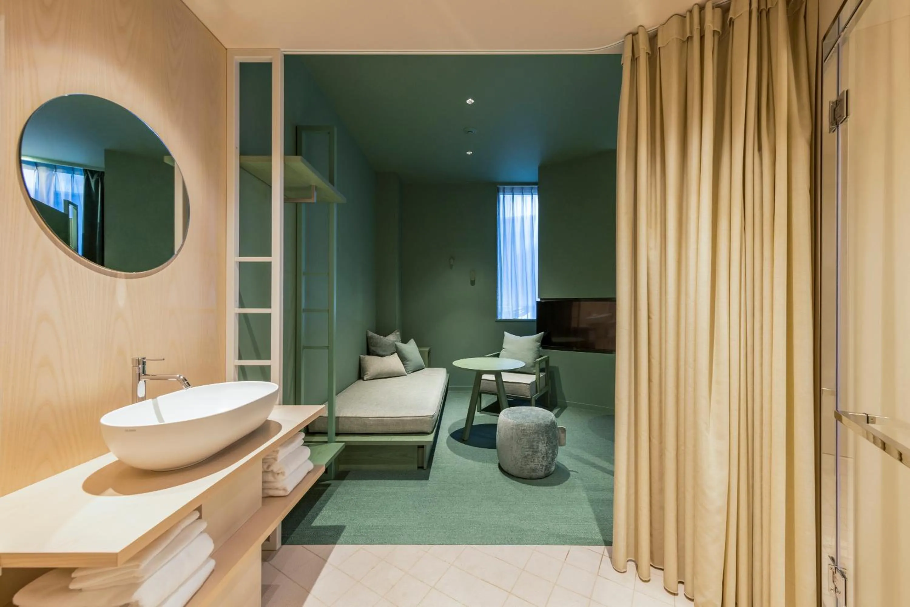 toggle hotel suidobashi TOKYO