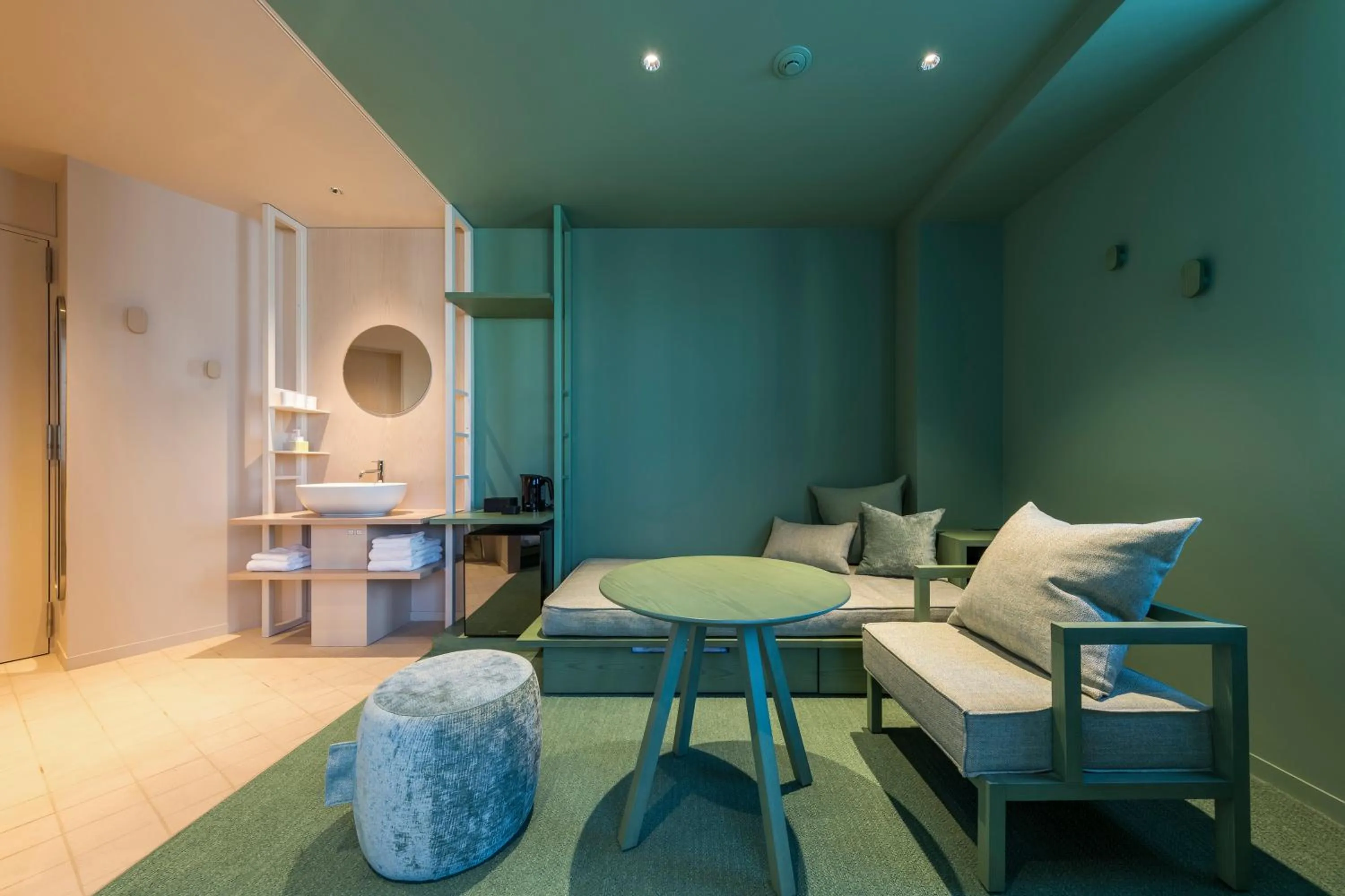 Photo of the whole room in toggle hotel suidobashi TOKYO