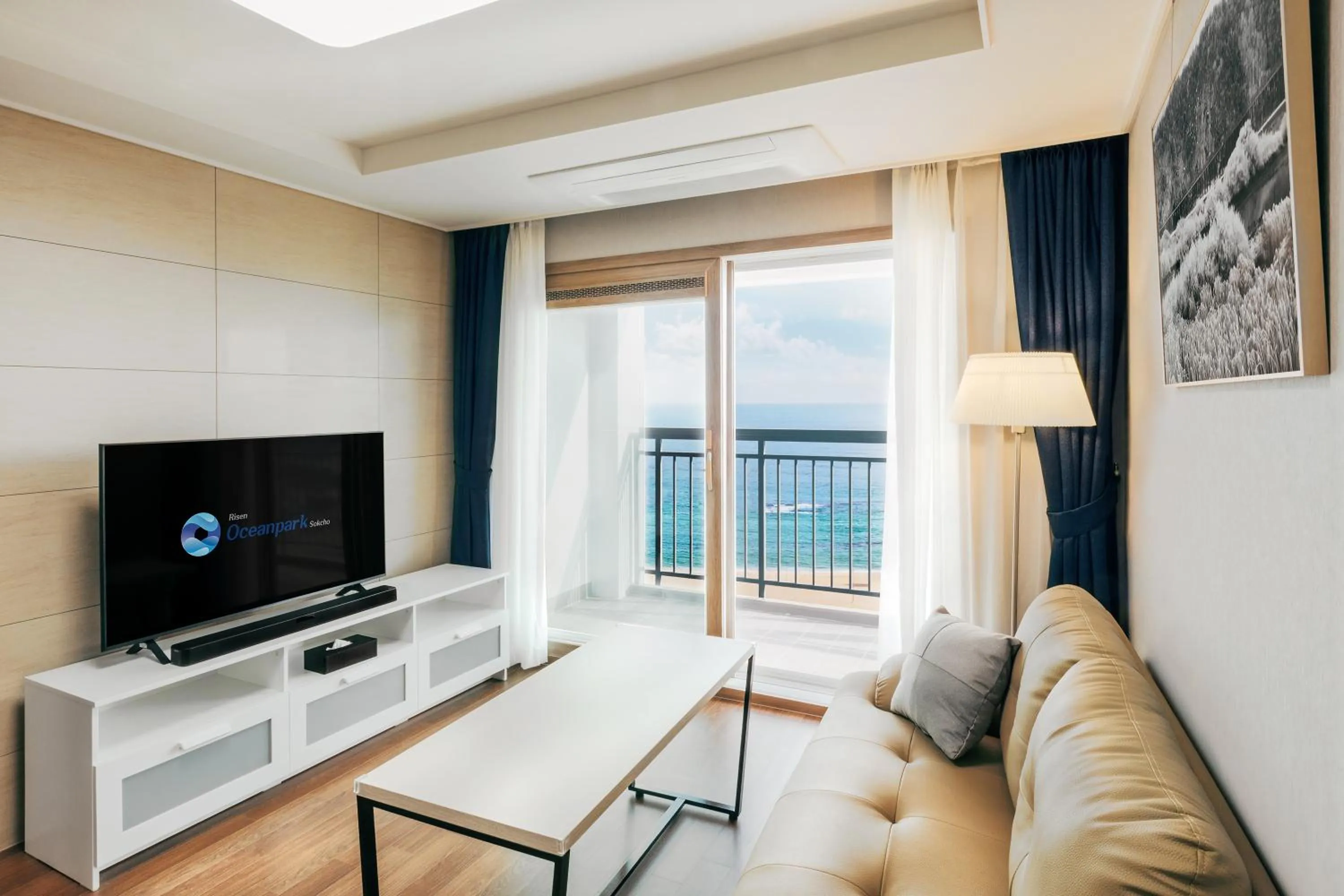 Risen Ocean Park Hotel