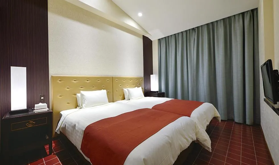 Photo of the whole room, Bed in EXES Ishigaki