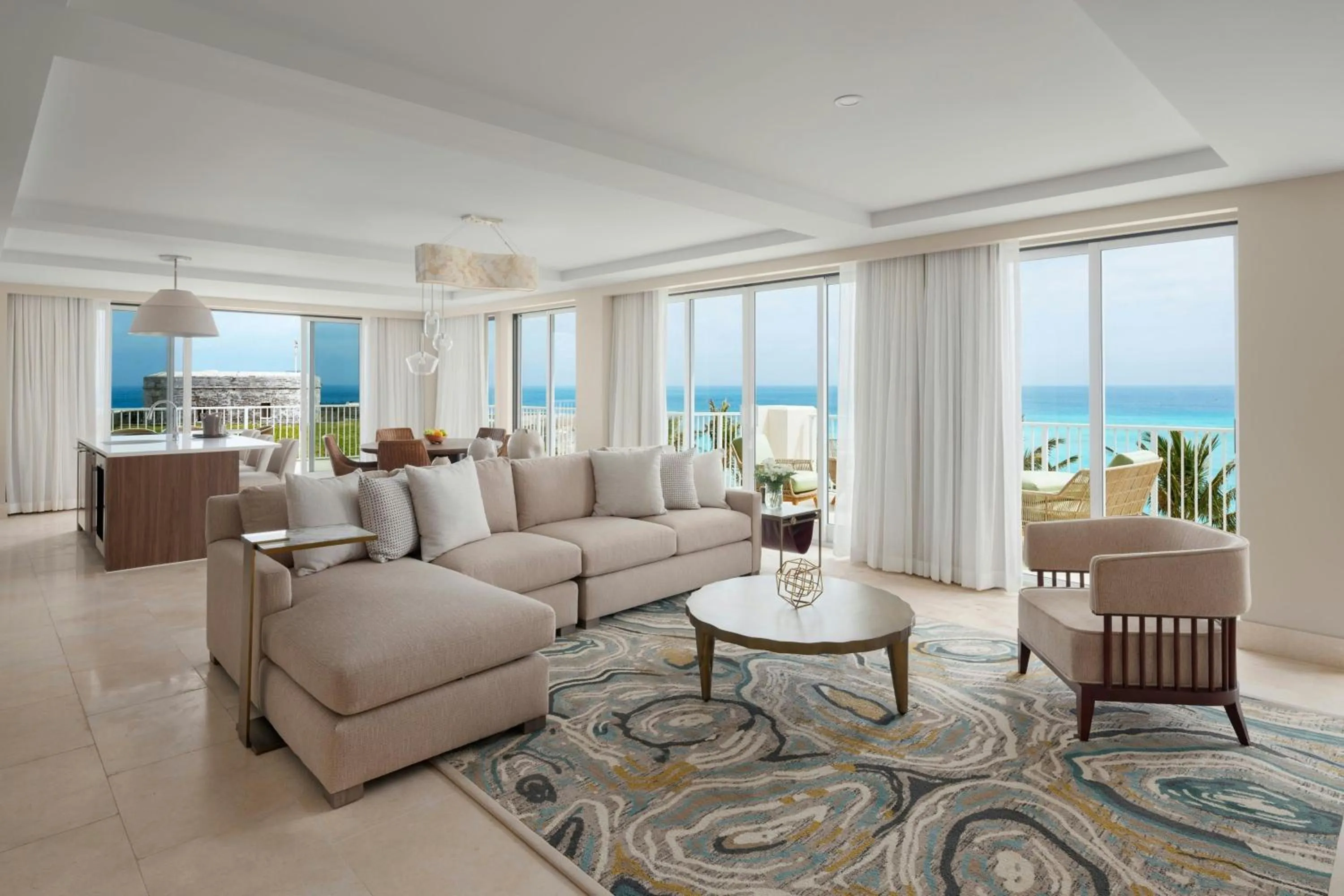 Bedroom in The St. Regis Bermuda Resort