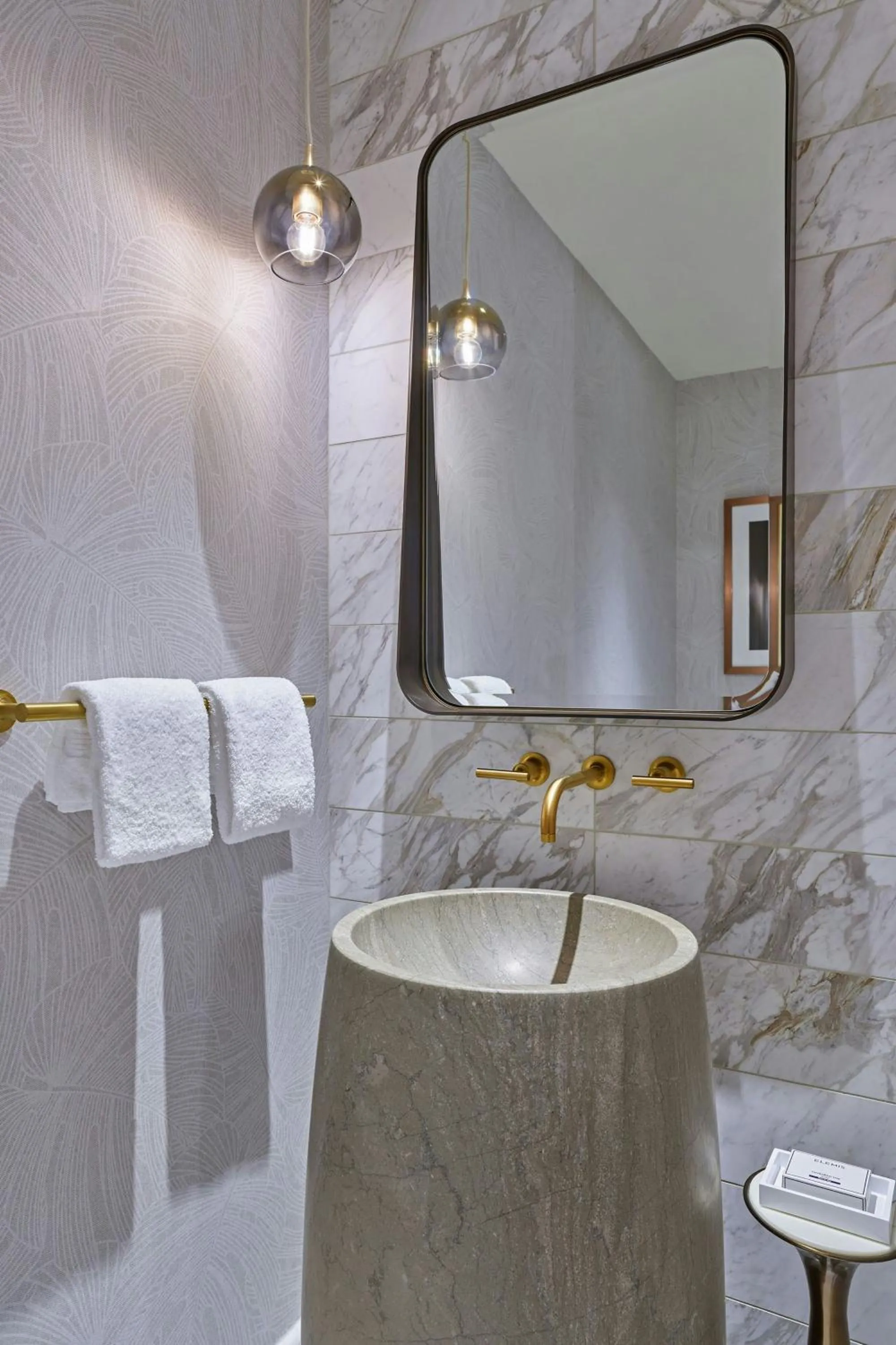 Photo of the whole room in Walt Disney World Swan Reserve