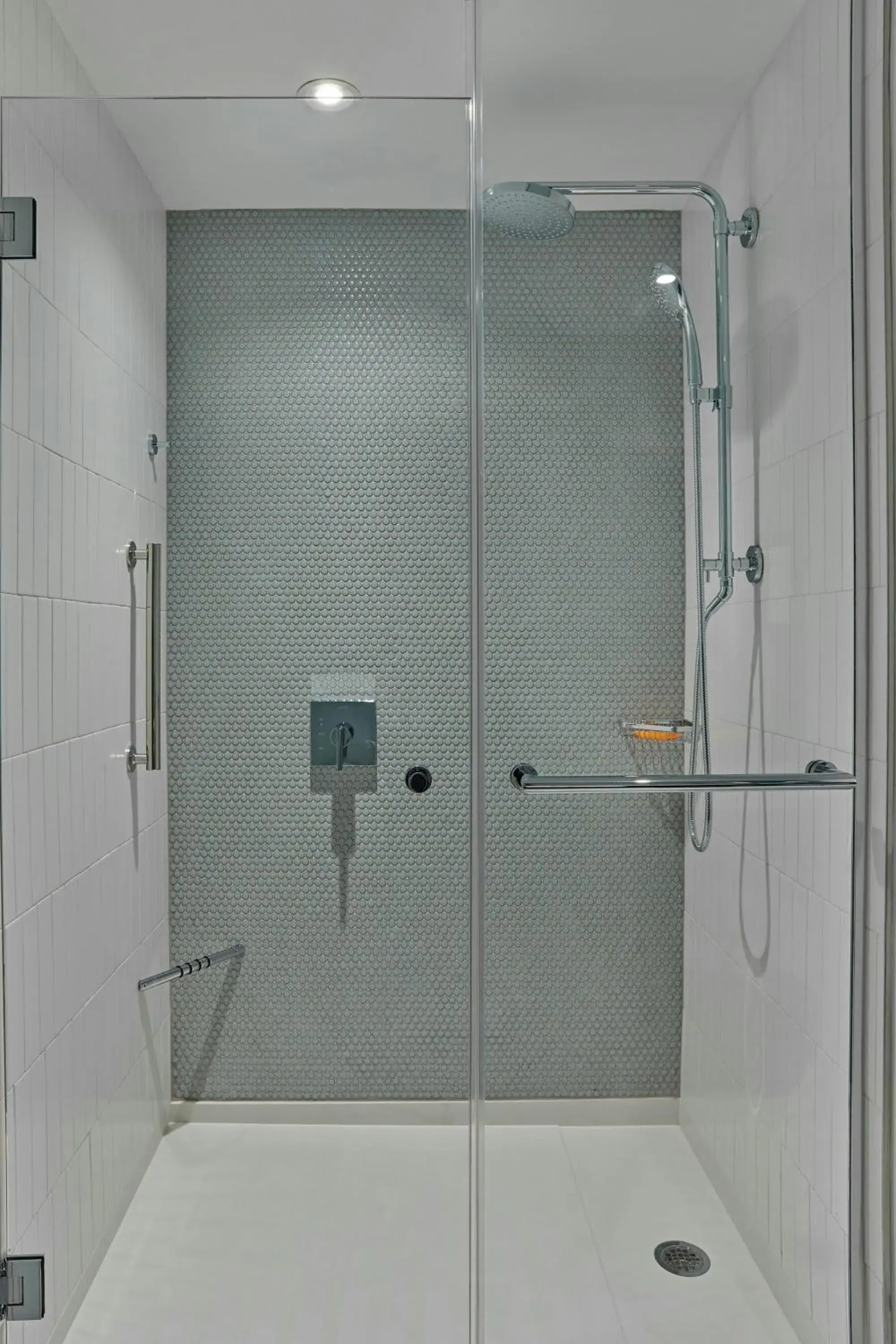 Traditional, Guest room, 2 Queen, No view (Includes Early Entry To Disney Theme Parks) in Walt Disney World Swan Reserve Traditional, Guest room, 2 Queen, No view (Includes Early Entry To Disney Theme Parks) in Walt Disney World Swan Reserve