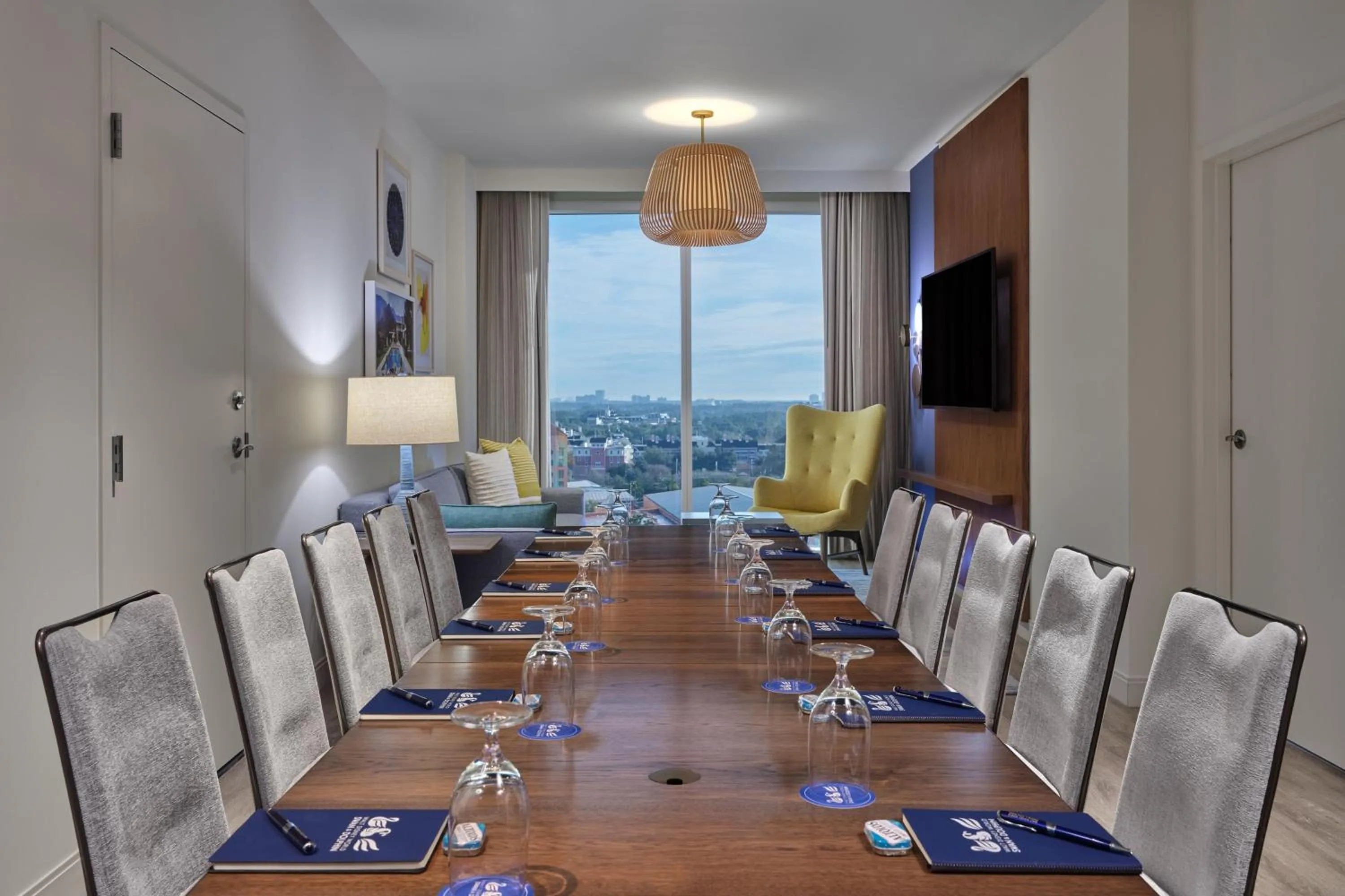 Meeting/conference room in Walt Disney World Swan Reserve