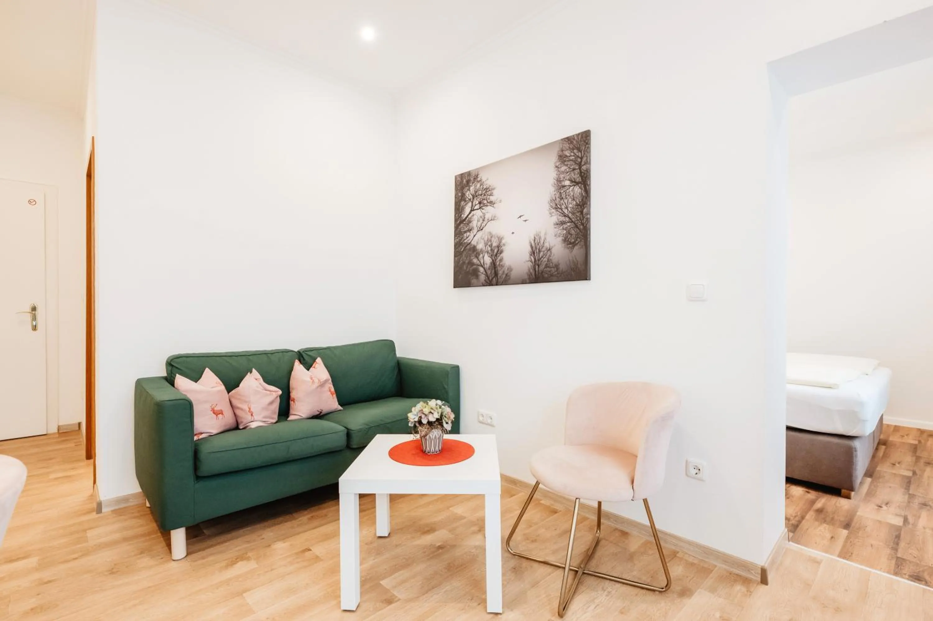 Photo of the whole room in Hotel Restaurant Zum Goldenen Anker mit Hallenbad & Wellnessbereich