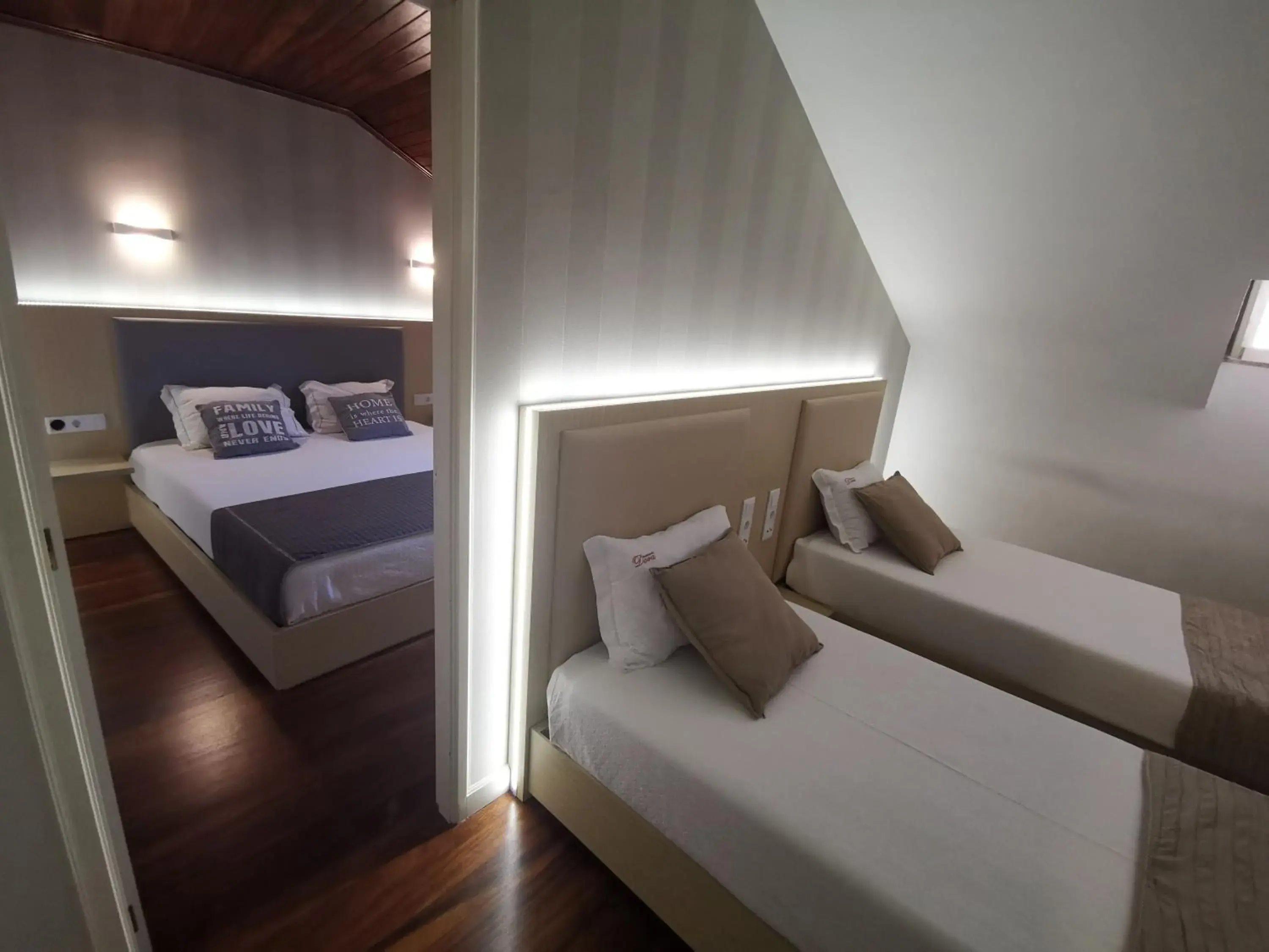 Family Suite in Hotel Residencial Dora Family Suite in Hotel Residencial Dora