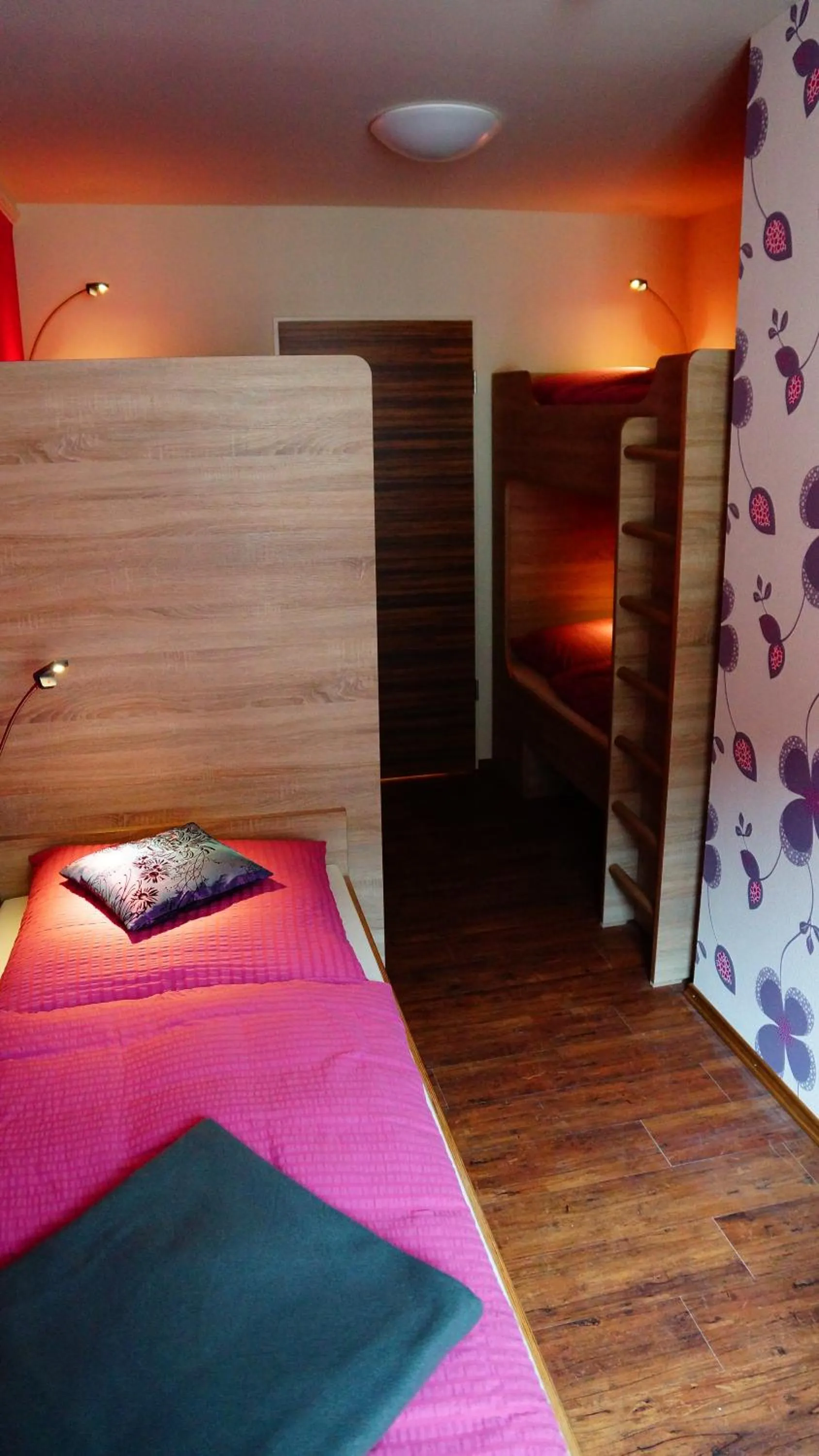 Bedroom, Bed in Bavaria City Hostel - Design Hostel