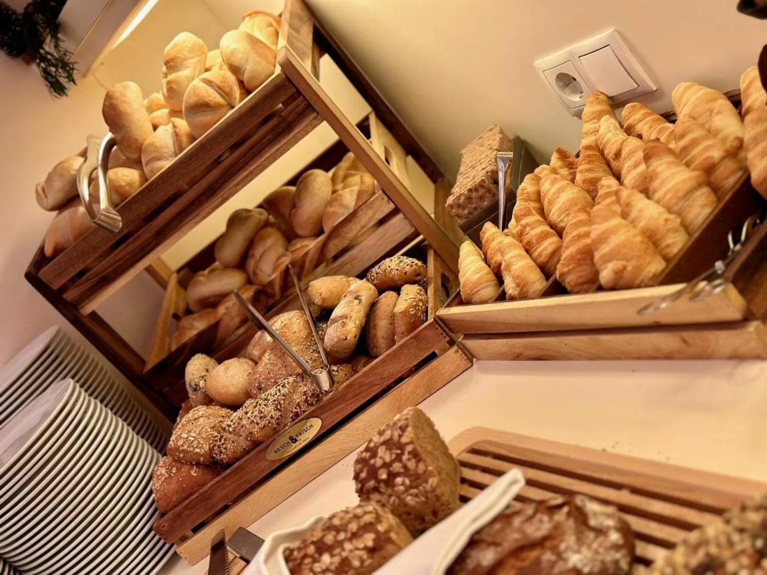 Buffet breakfast in Casinohotel Velden