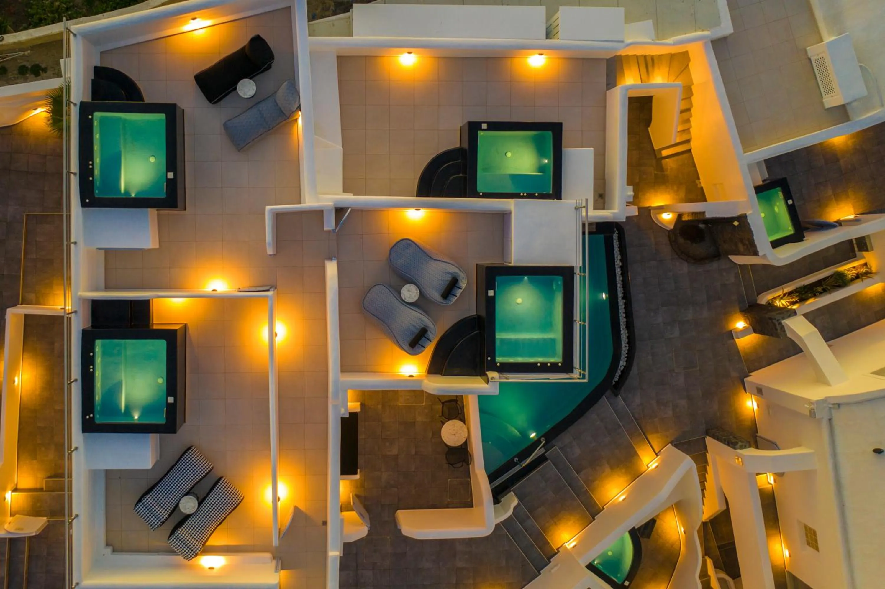 Pool view in Sole d'oro Luxury Suites