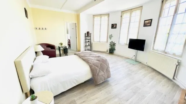 Bed in Au Petit Vivoin