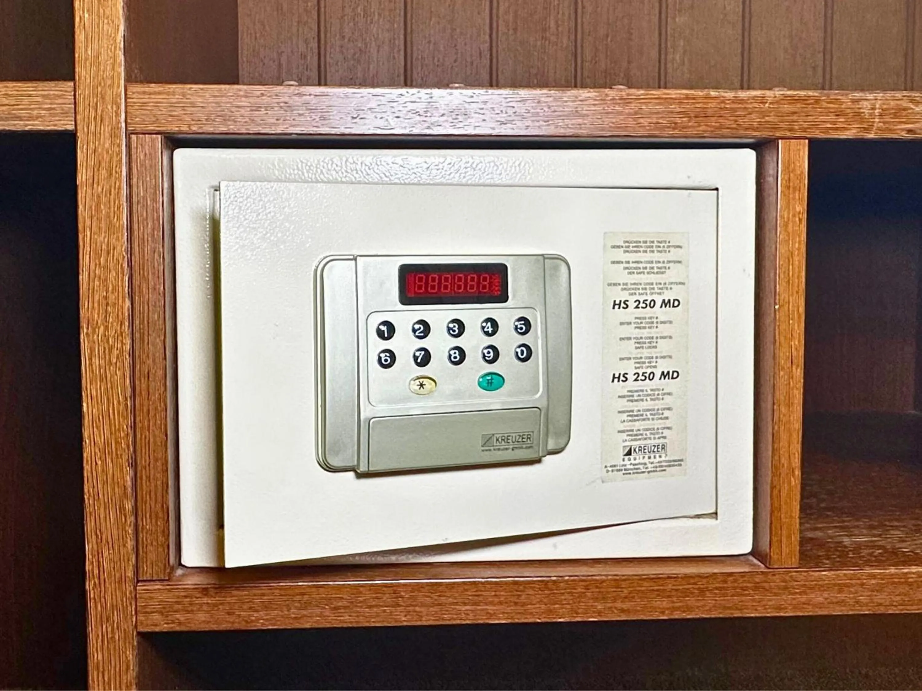 Photo of the whole room in Holiday Inn - Salzburg City by IHG