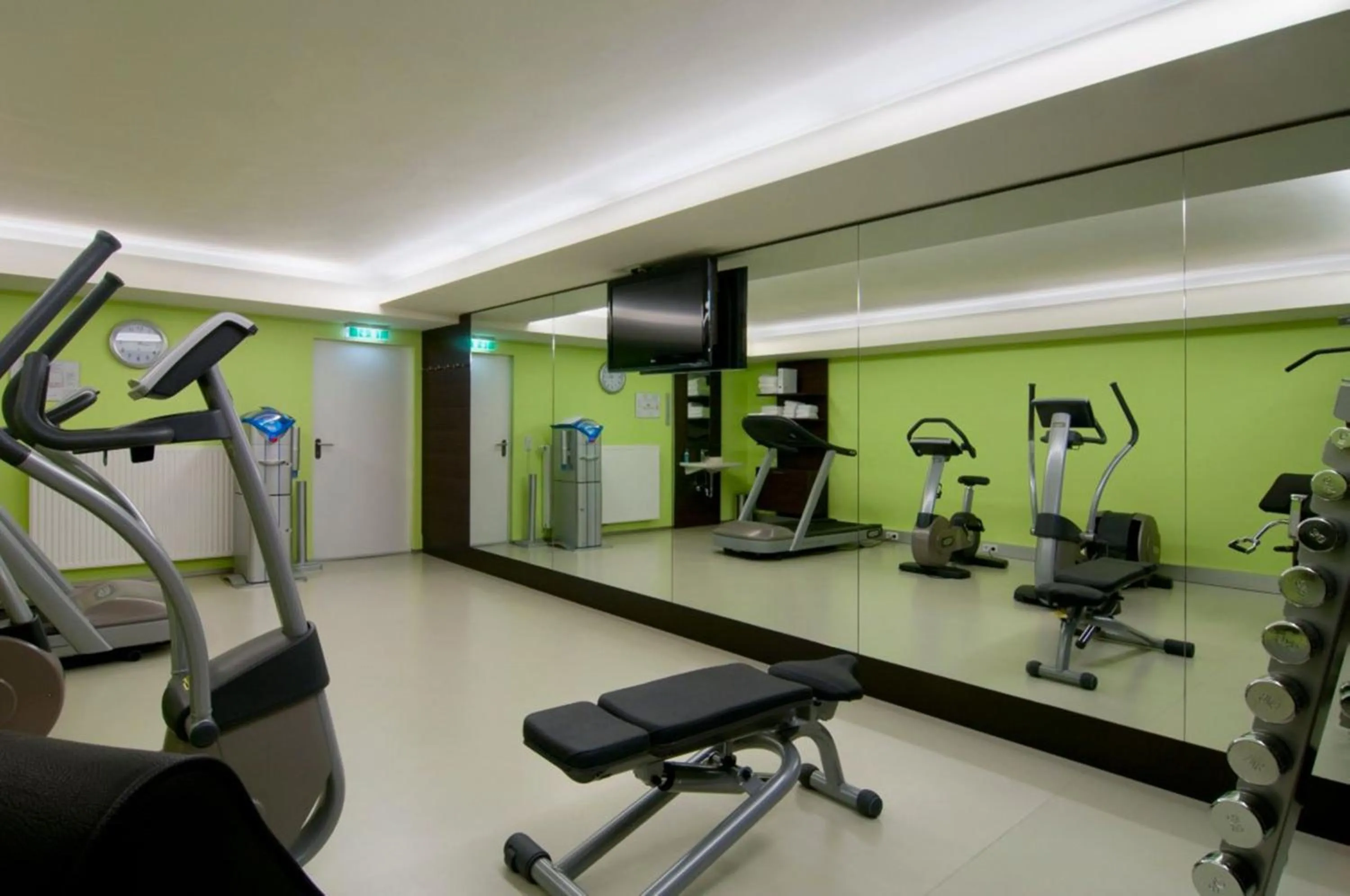 Fitness centre/facilities in Holiday Inn - Salzburg City by IHG