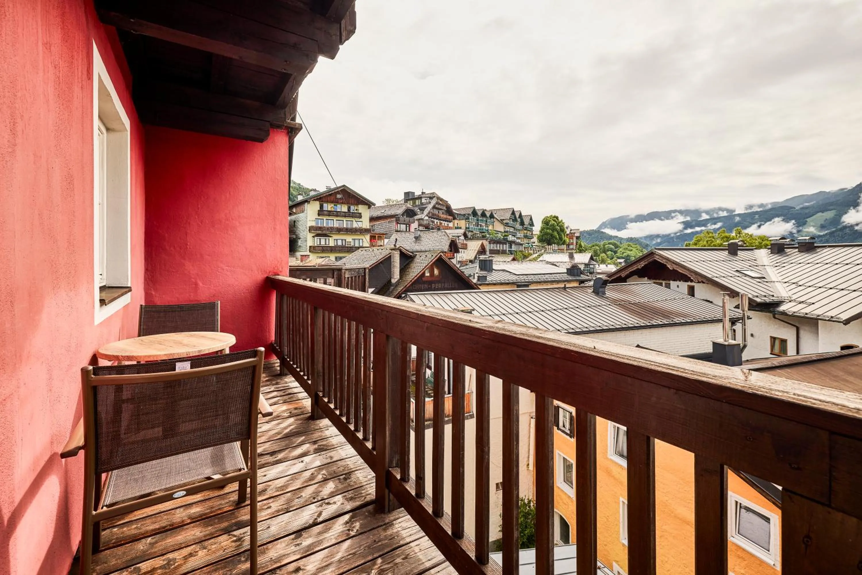 Balcony/Terrace in Romantik Hotel Im Weissen Rössl am Wolfgangsee