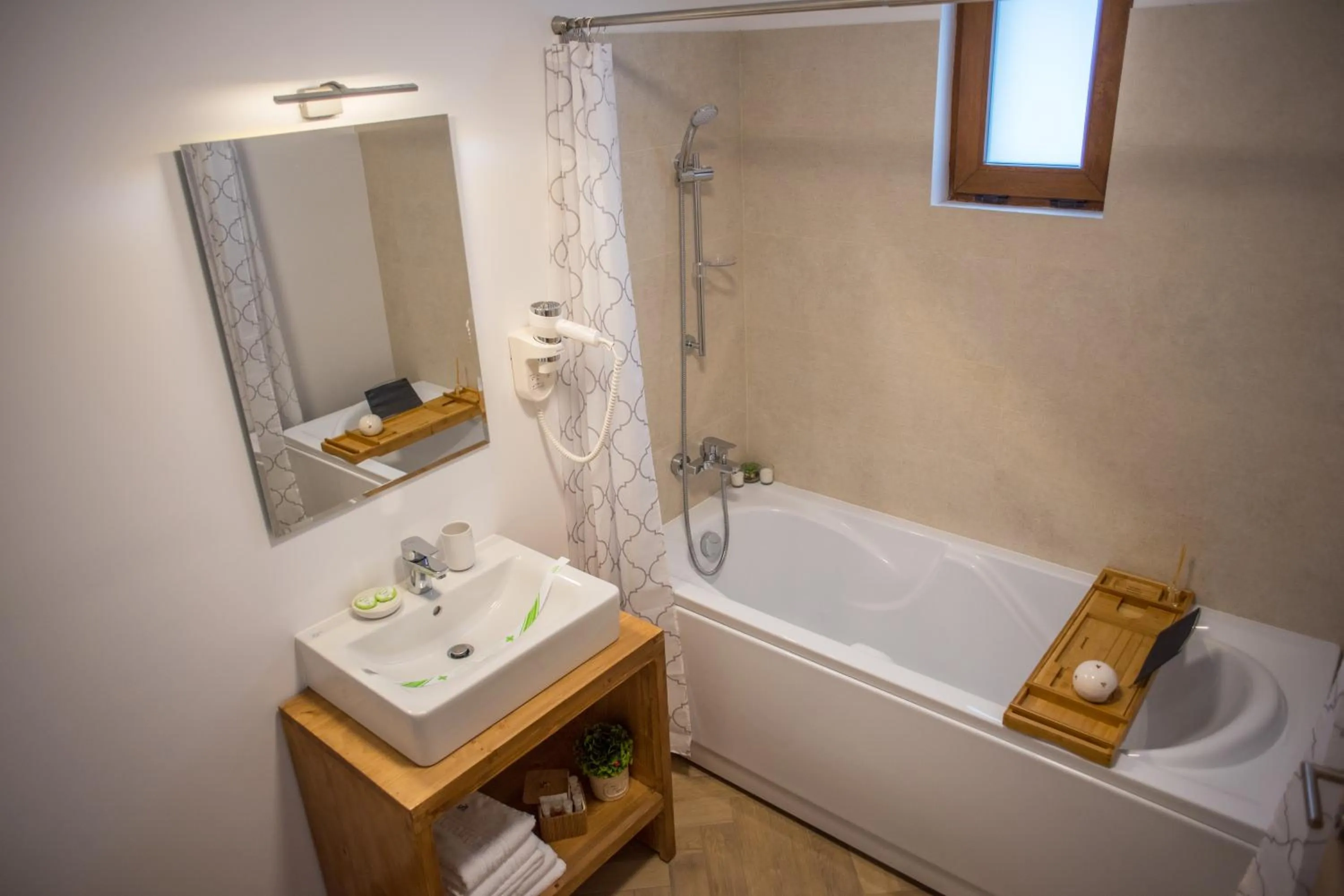 Shower in Boga Rooms