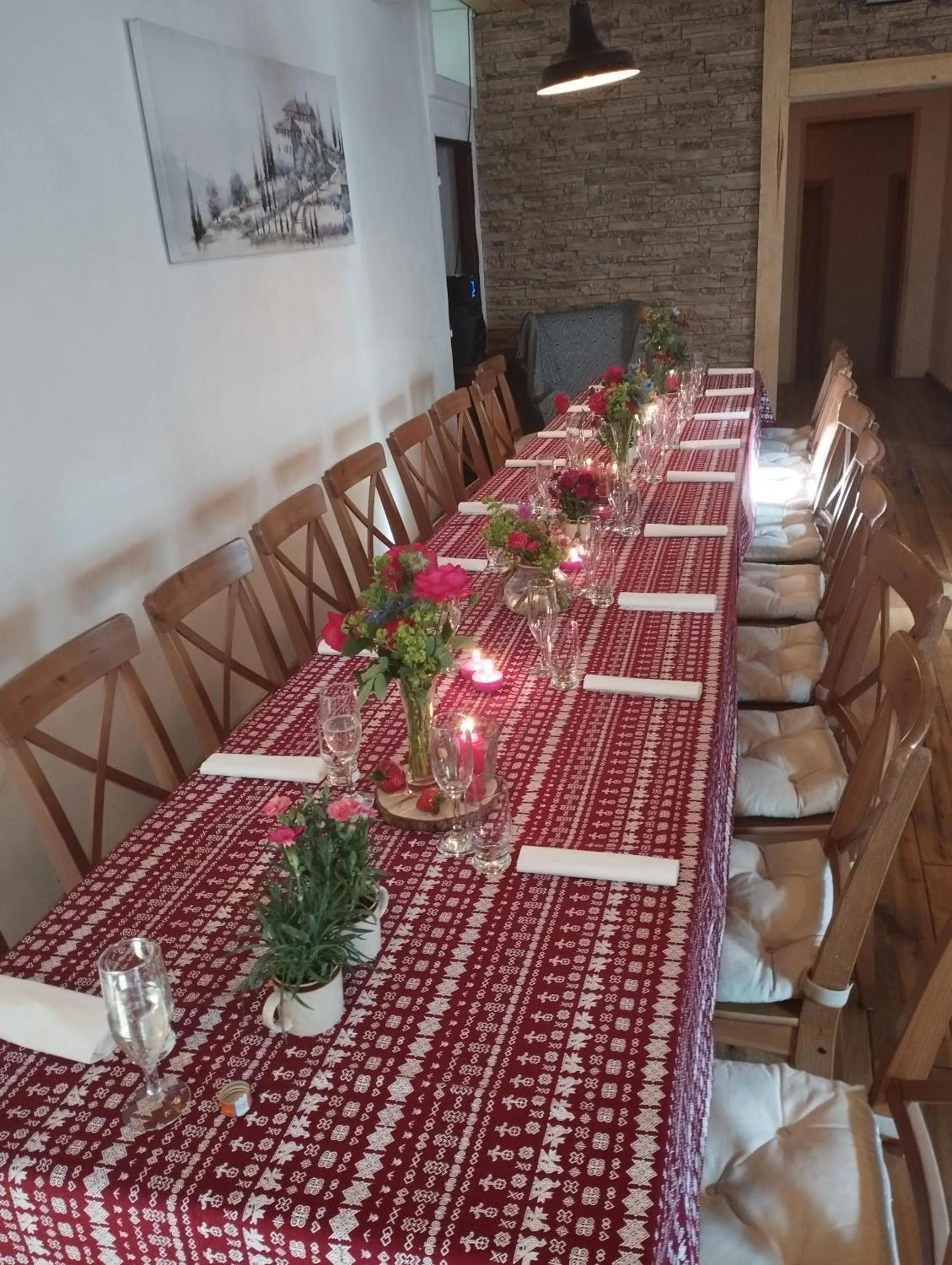 Hostinec pod úbočou