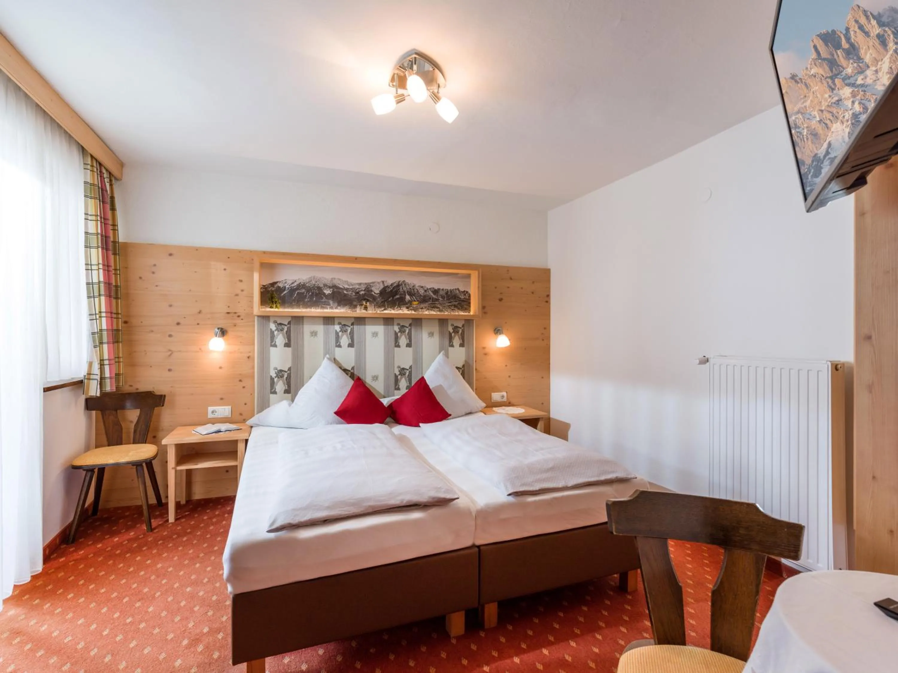 Photo of the whole room in das Christophorus