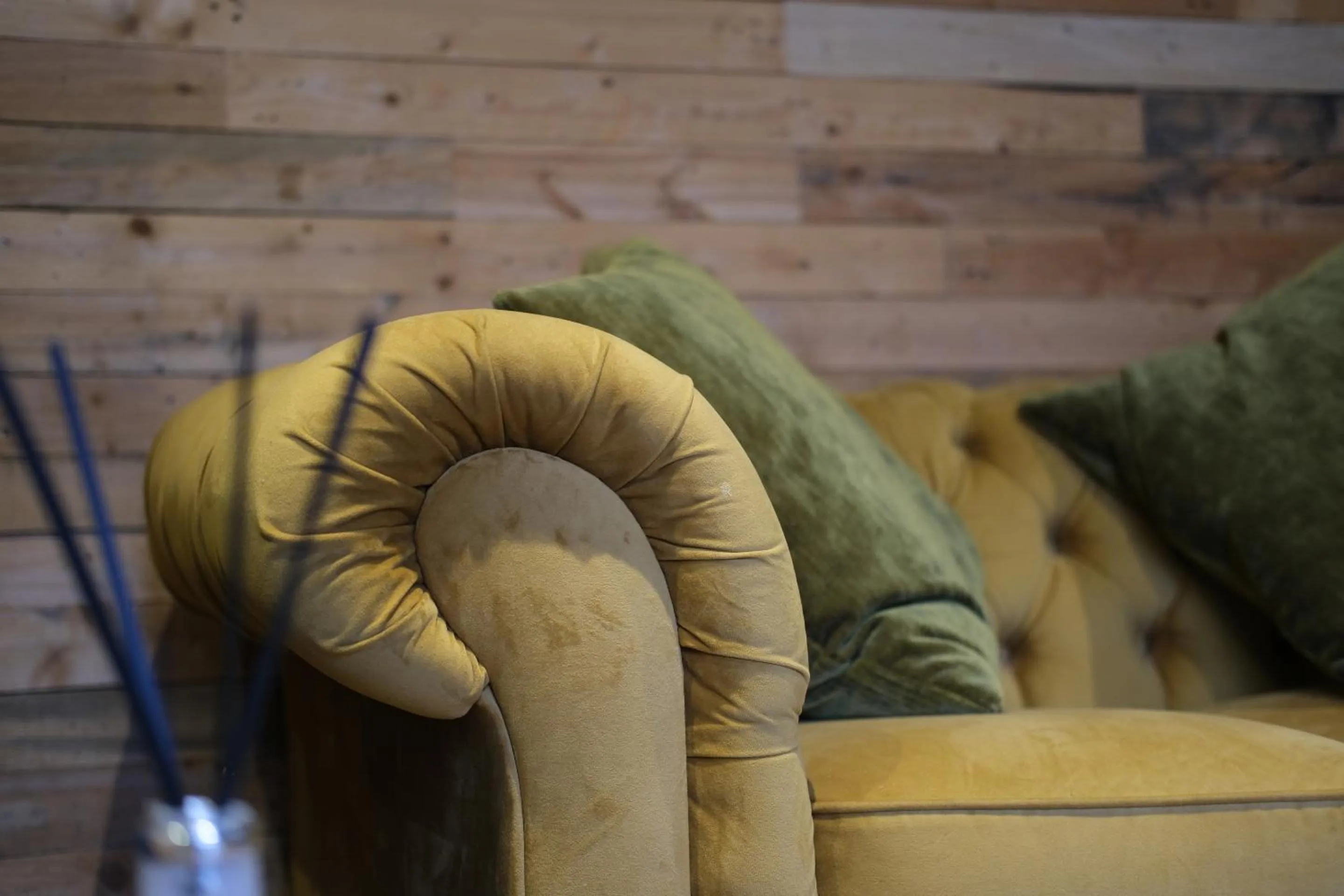 Living room in The Crown Inn Dial Post