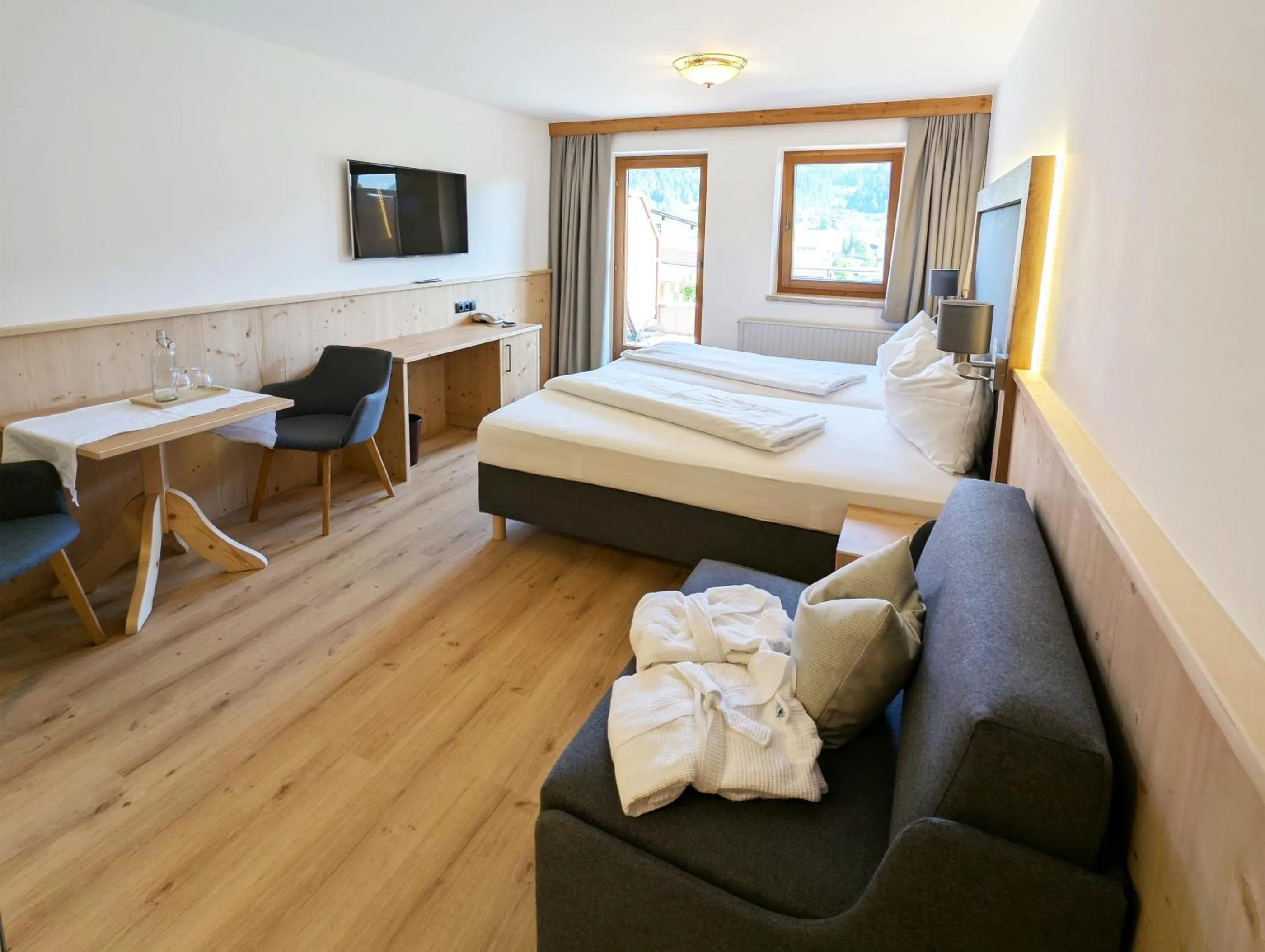 Bed in Hotel Alpenpanorama