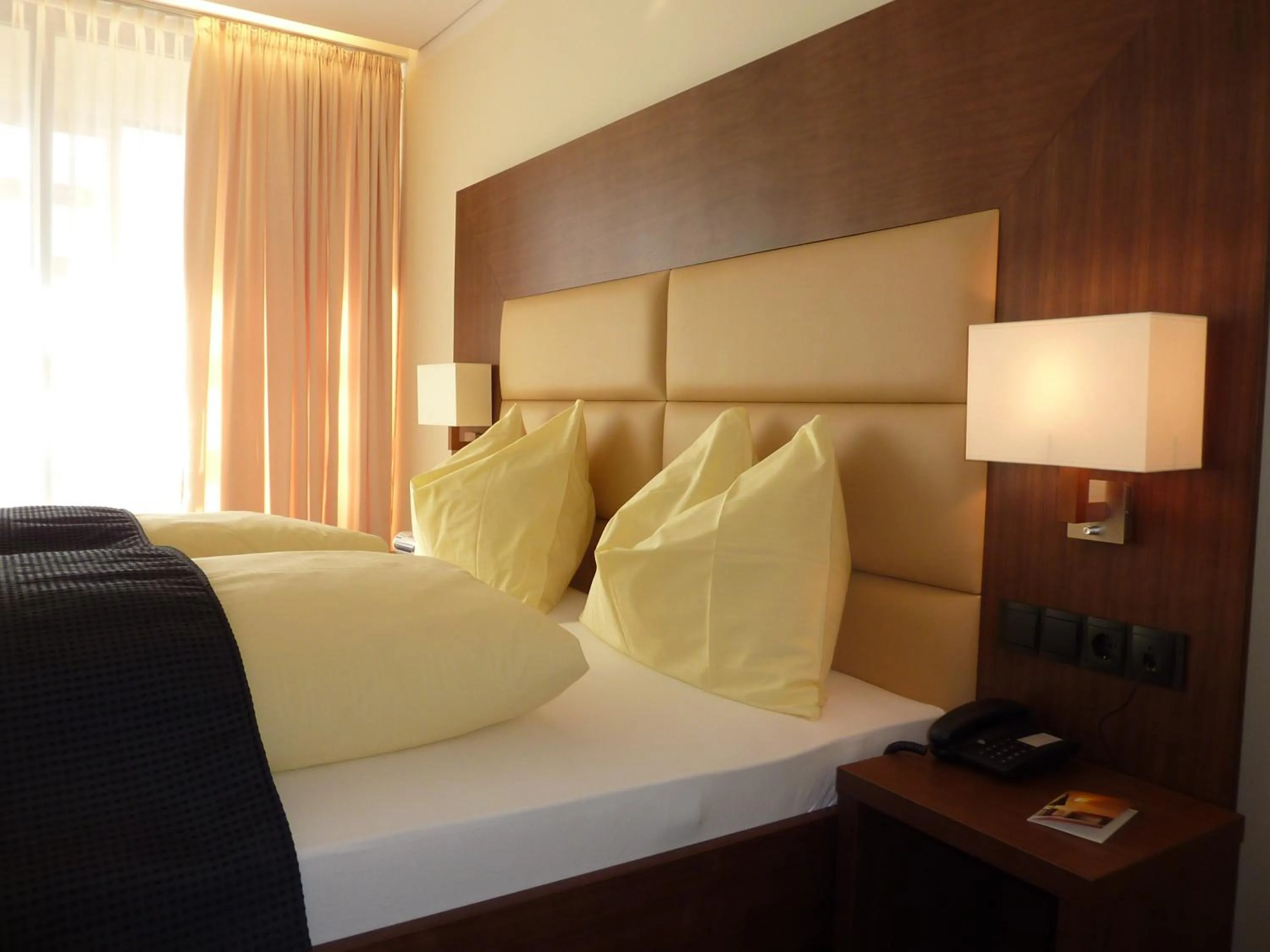 Photo of the whole room, Bed in Sonne 1806 - Hotel am Campus Dornbirn