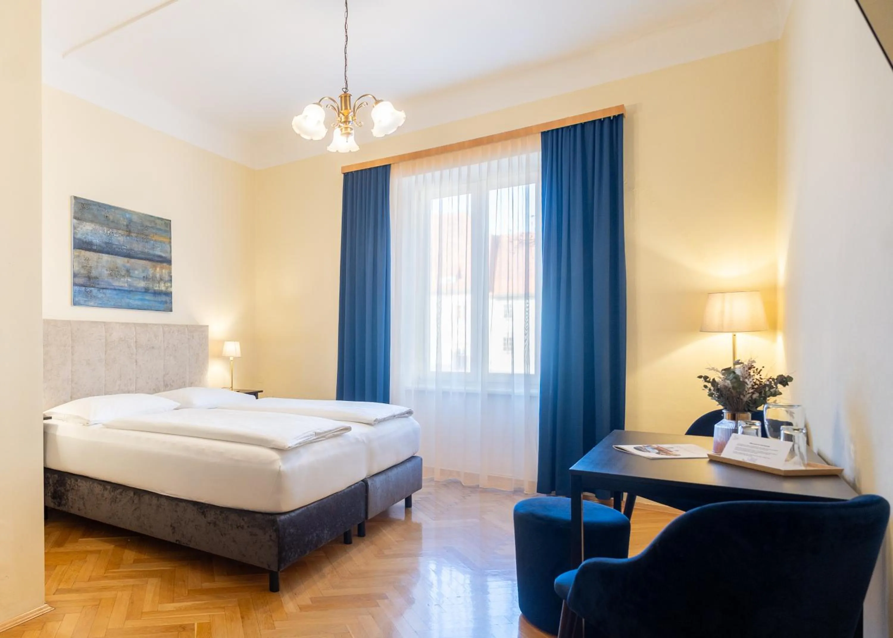 Bed in Hotel Mariahilf