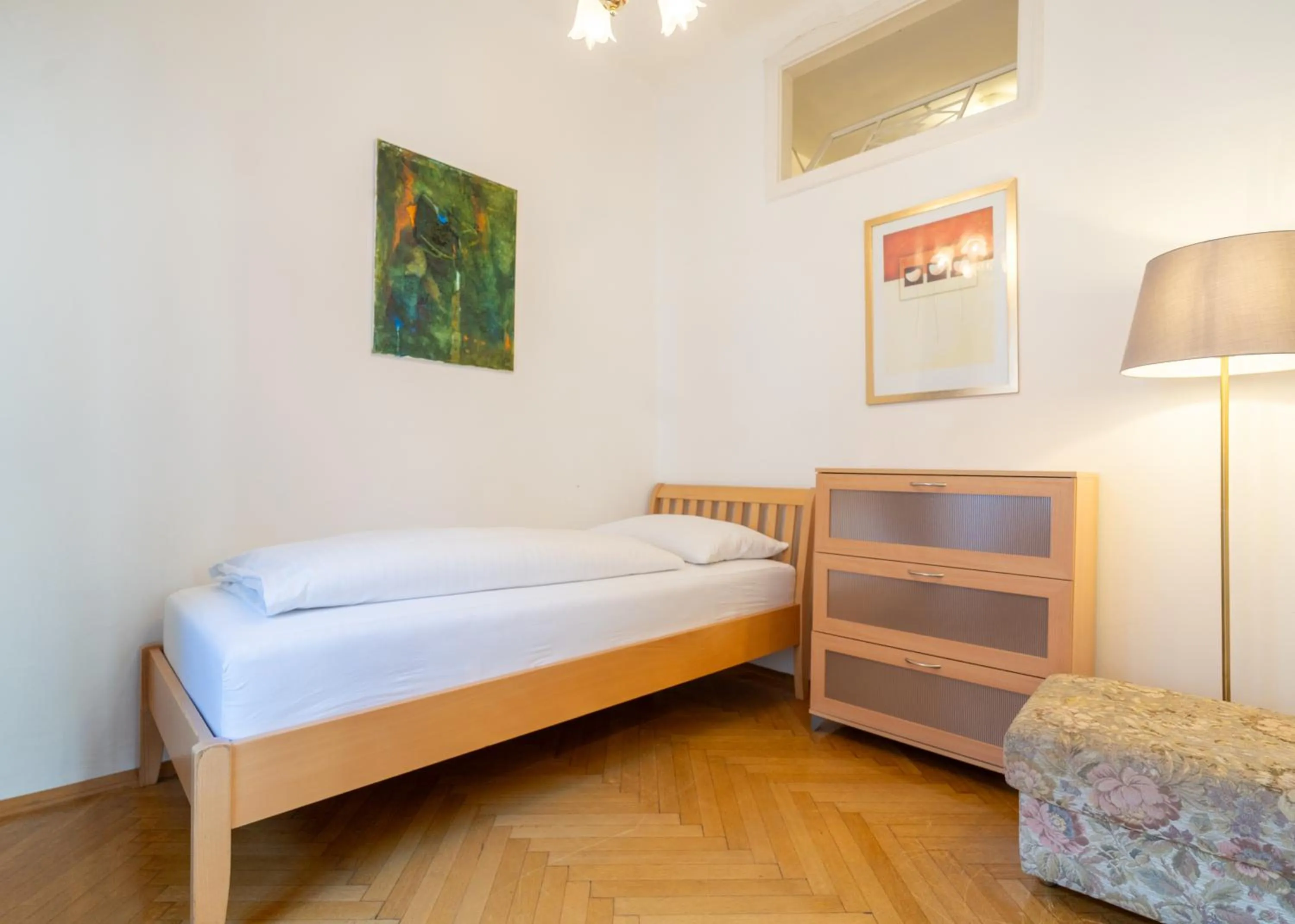 Bed in Hotel Mariahilf