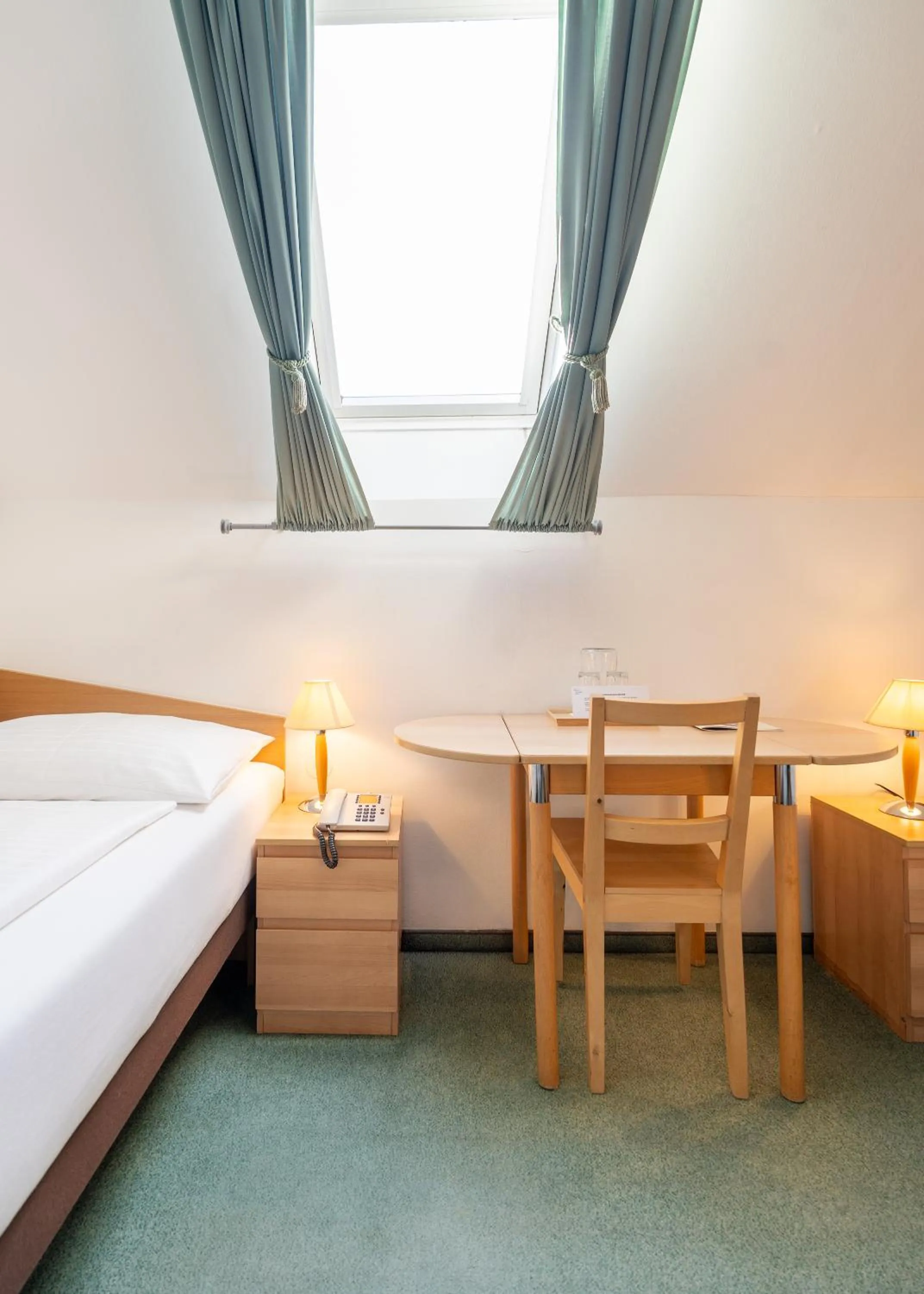 Bed in Hotel Mariahilf