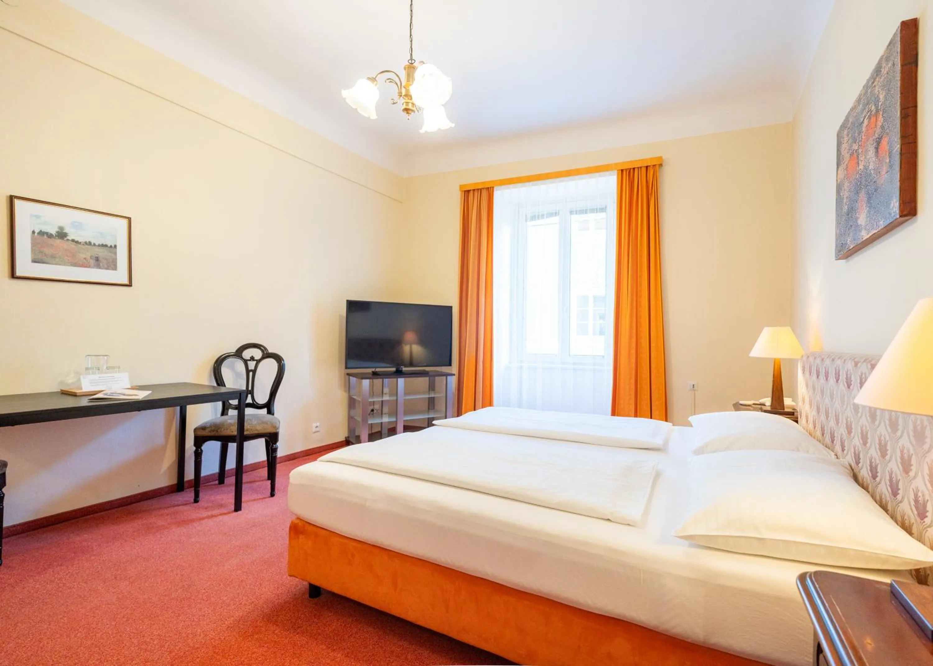 Bed in Hotel Mariahilf