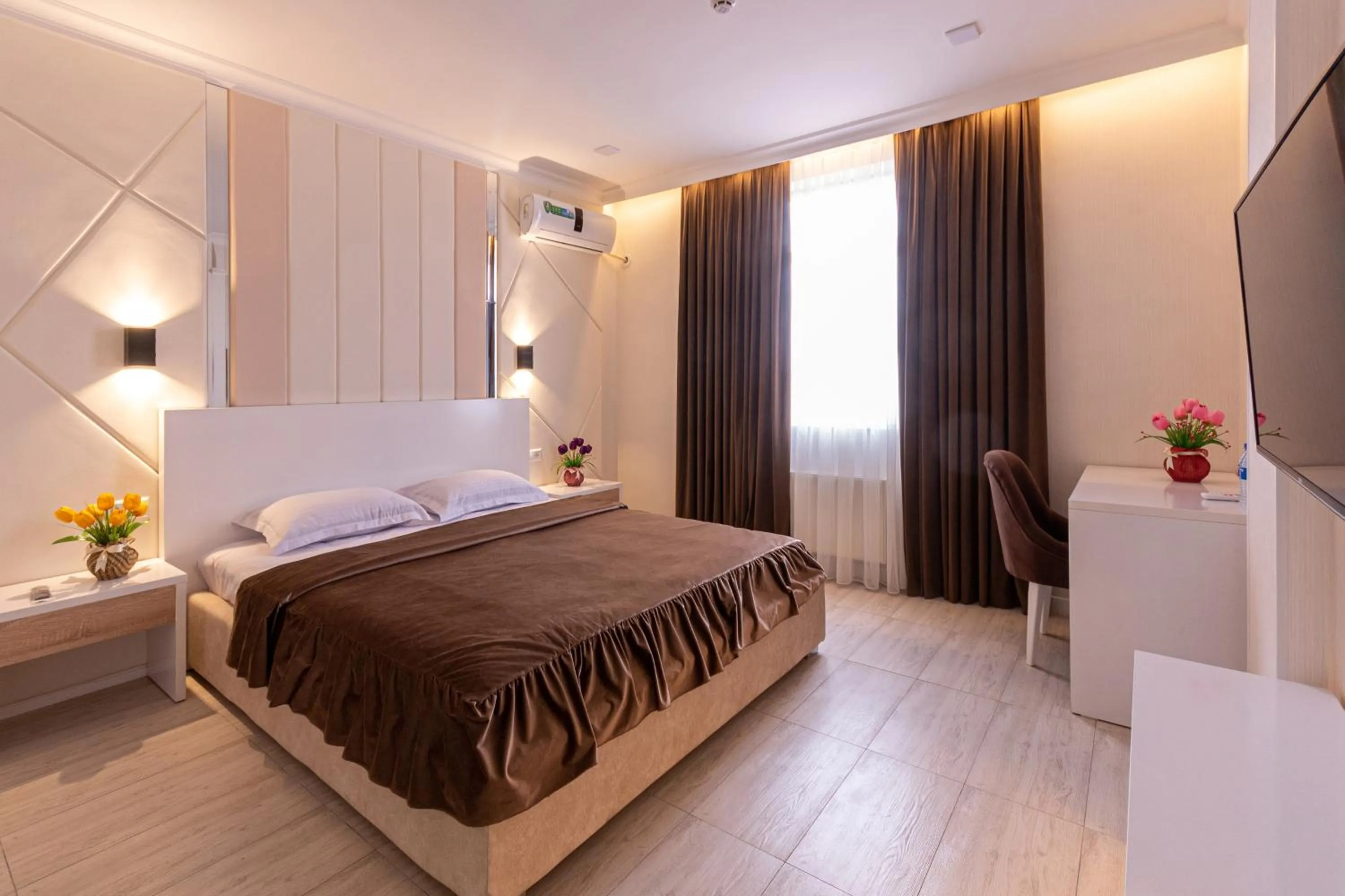 Bed in Tantana Hotel