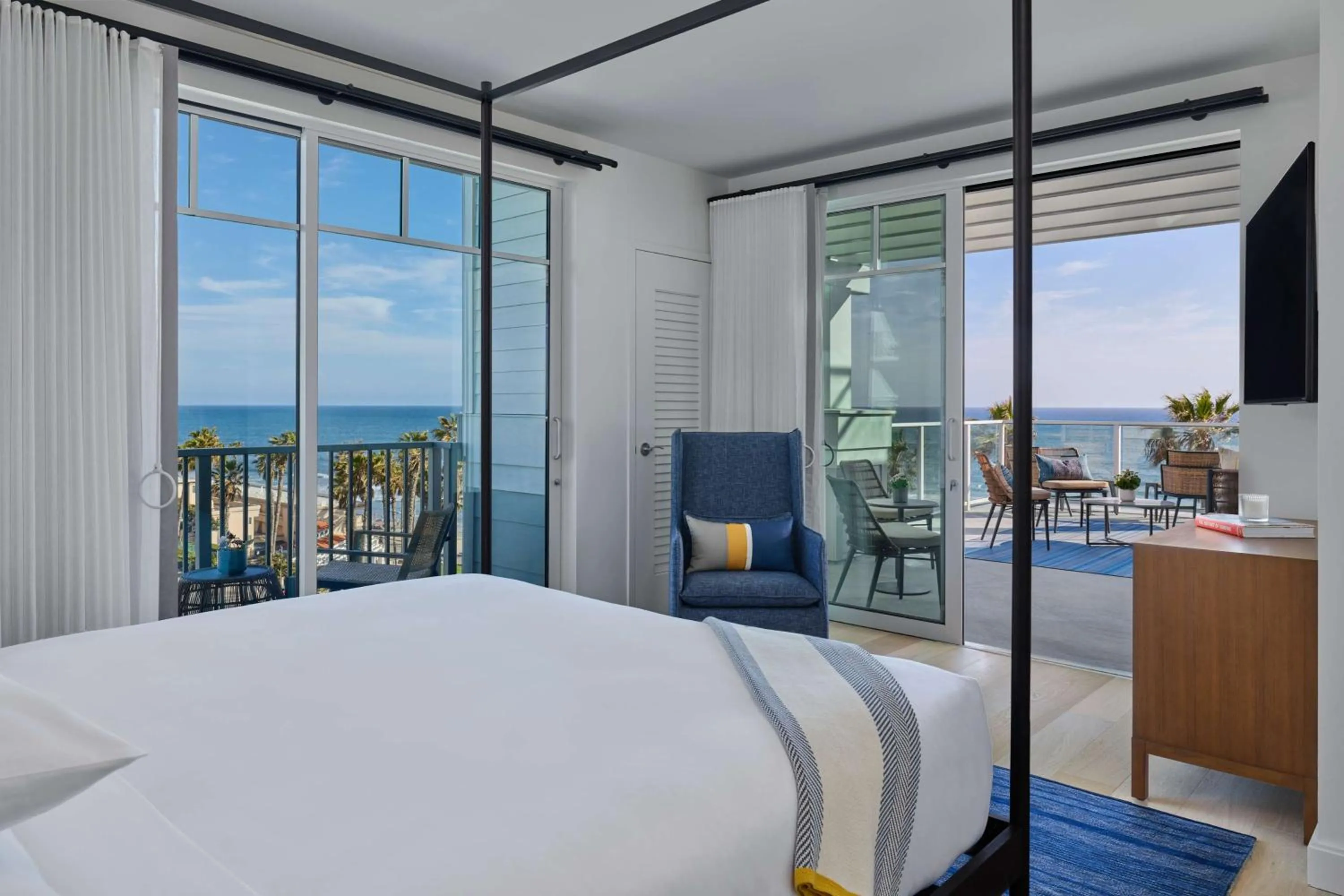 Photo of the whole room, Bed in The Seabird Ocean Resort & Spa, Part of Destination Hotel by Hyatt