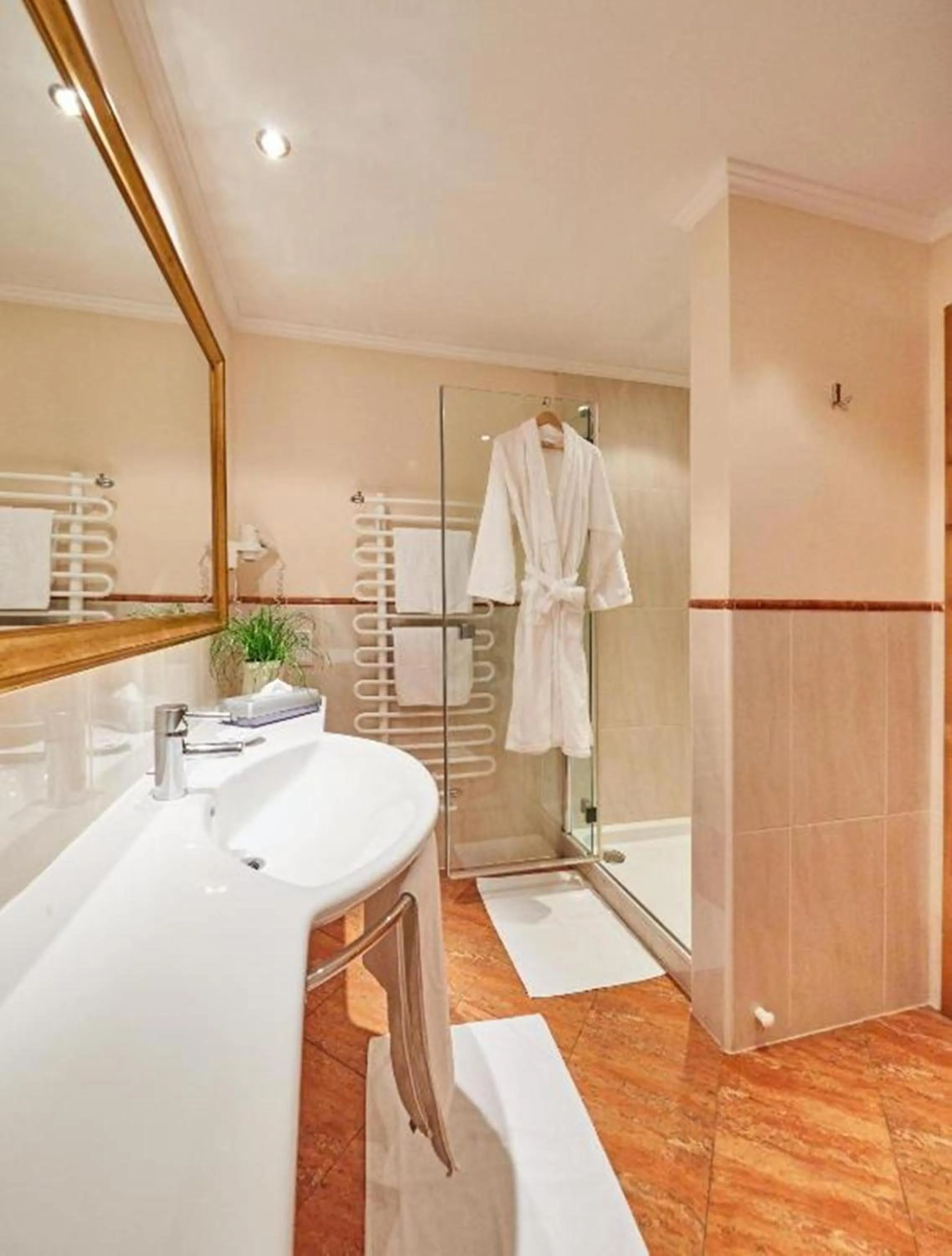 Bathroom in Superior Sport und Familienresort Alpenblick