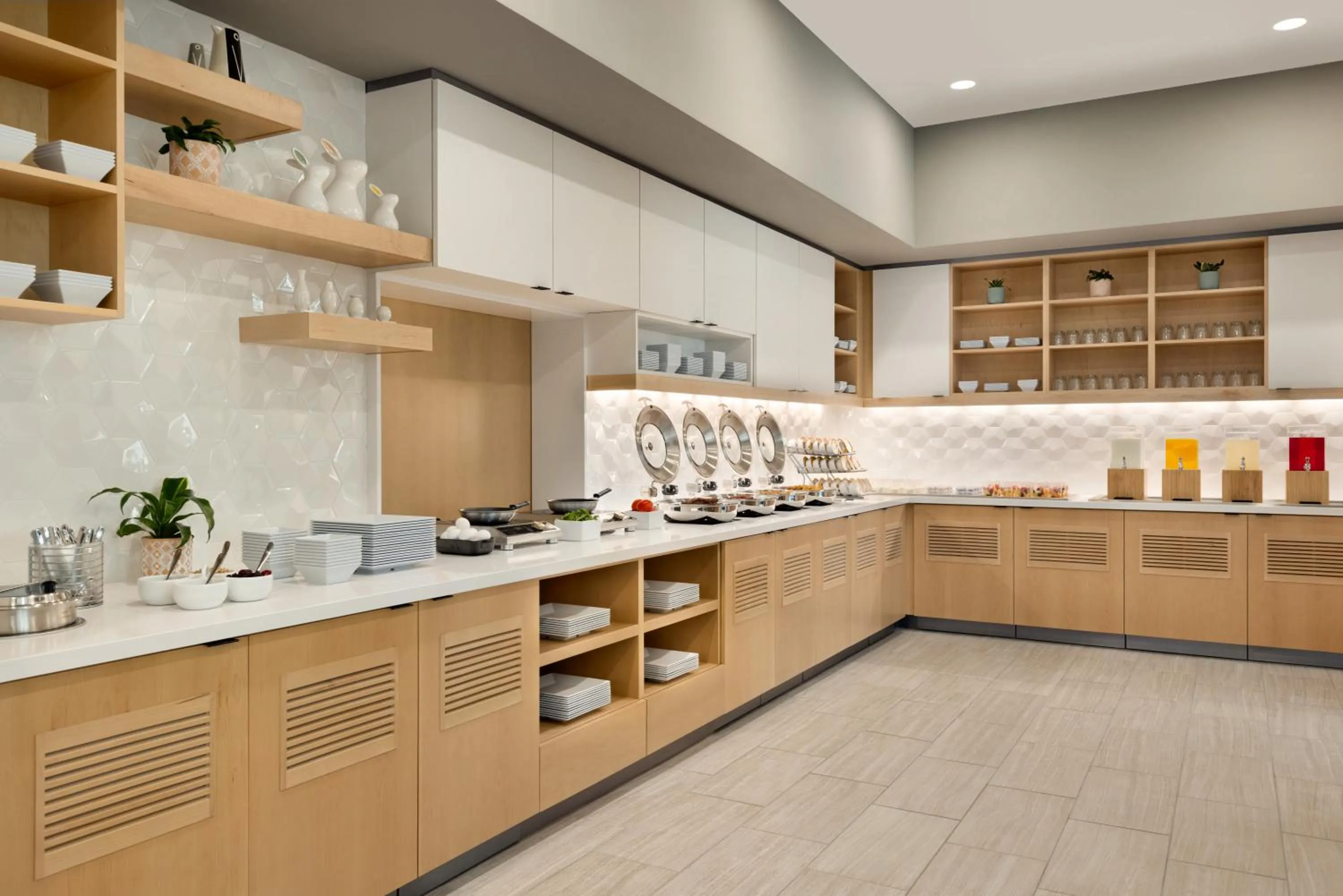 Breakfast in Hyatt House Atlanta Perimeter Center