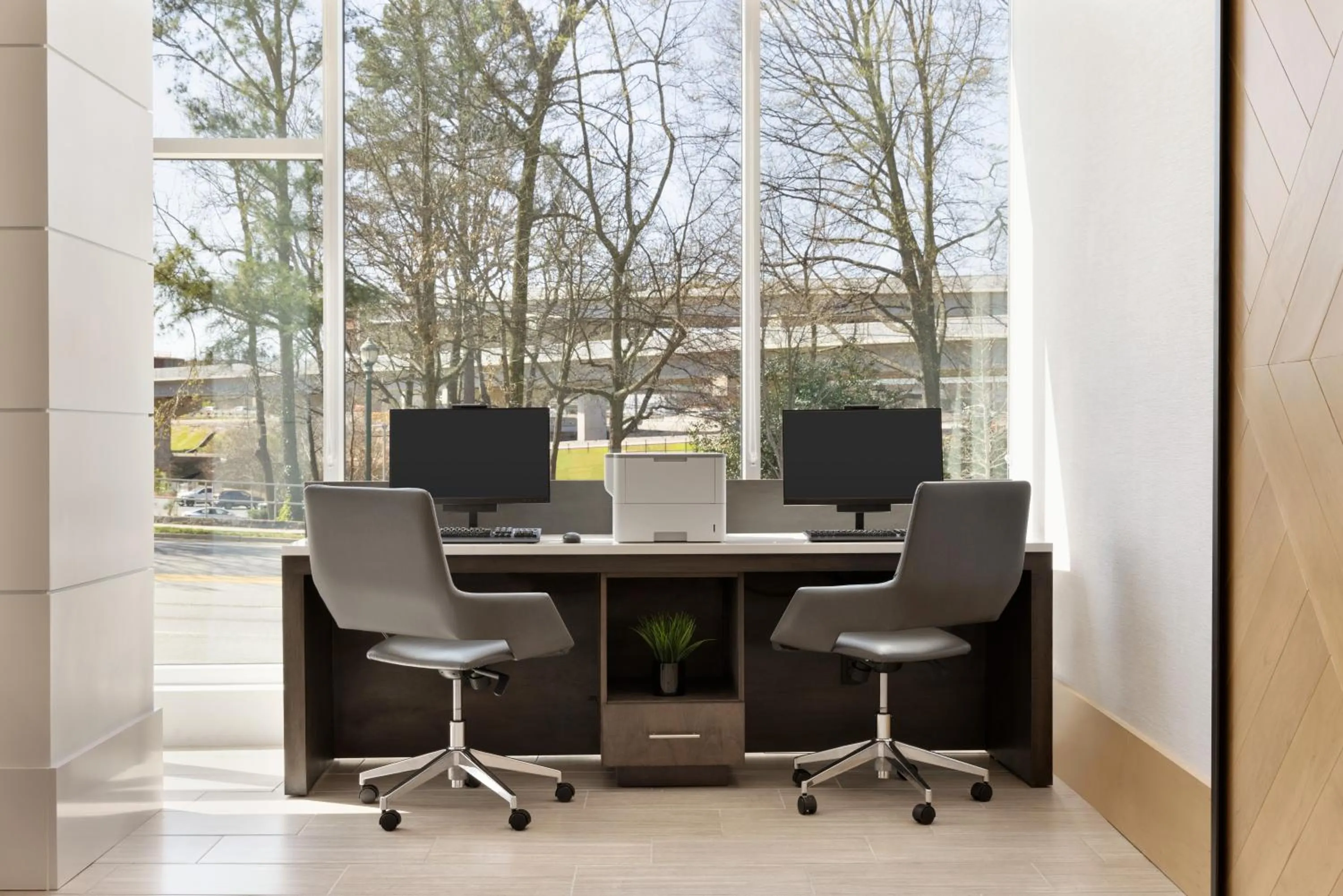 Business facilities in Hyatt House Atlanta Perimeter Center