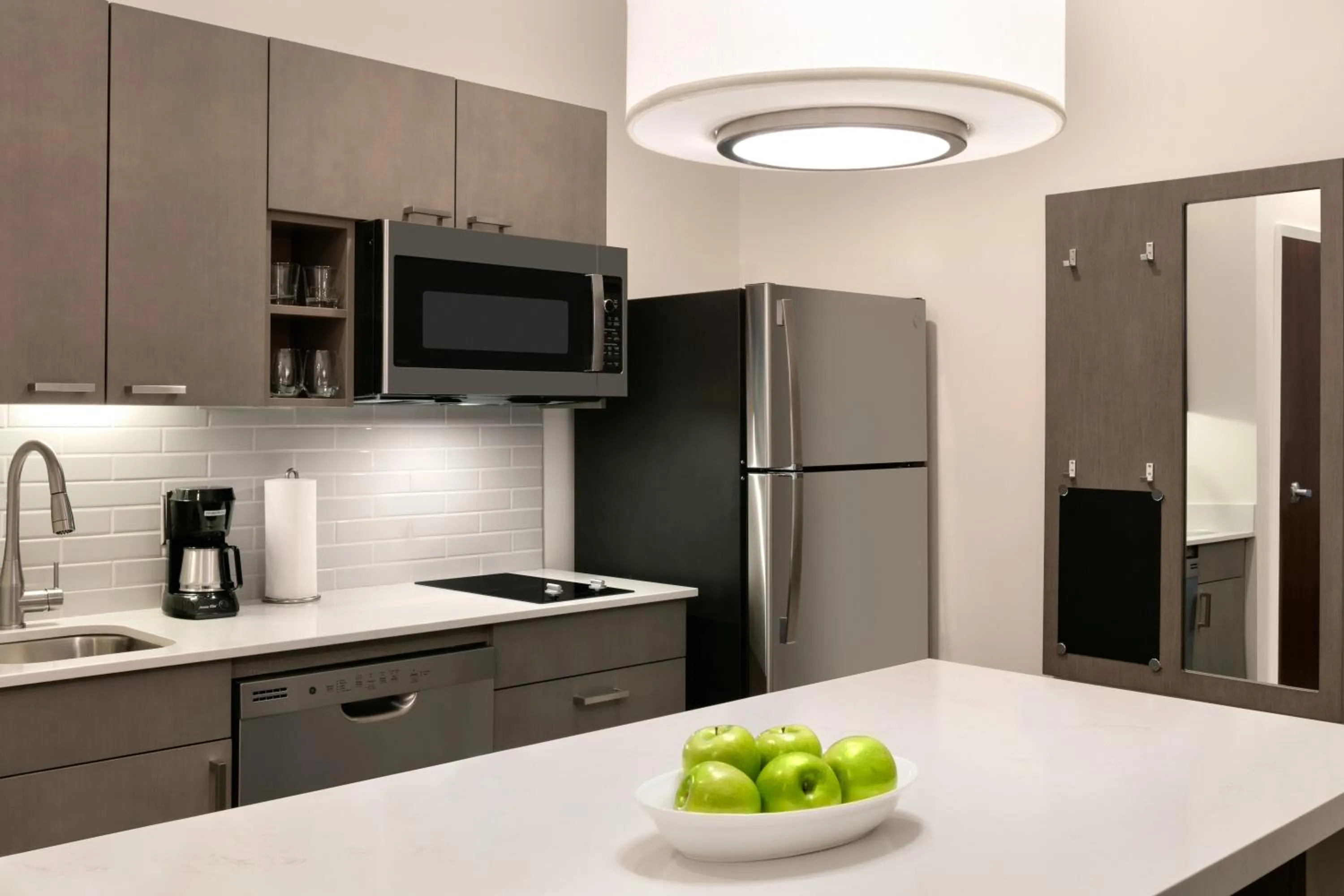 Kitchen or kitchenette in Hyatt House Atlanta Perimeter Center