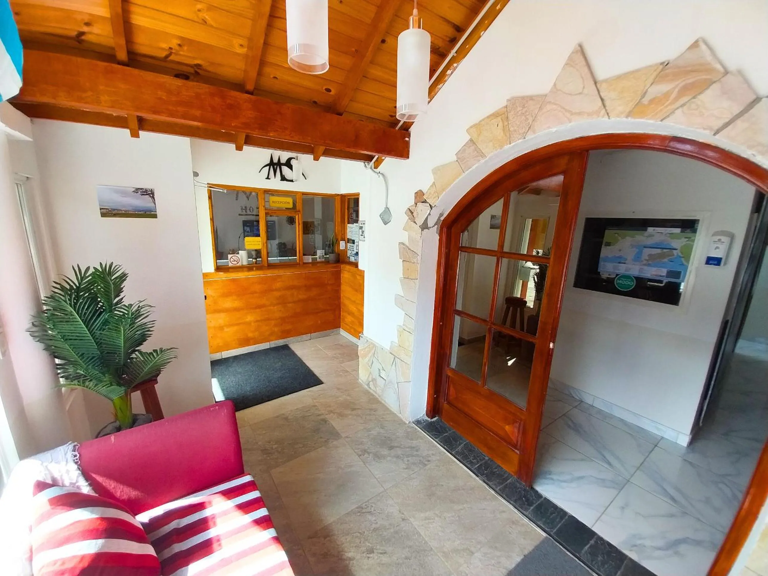 Lobby or reception in MS Hotel Campos 26