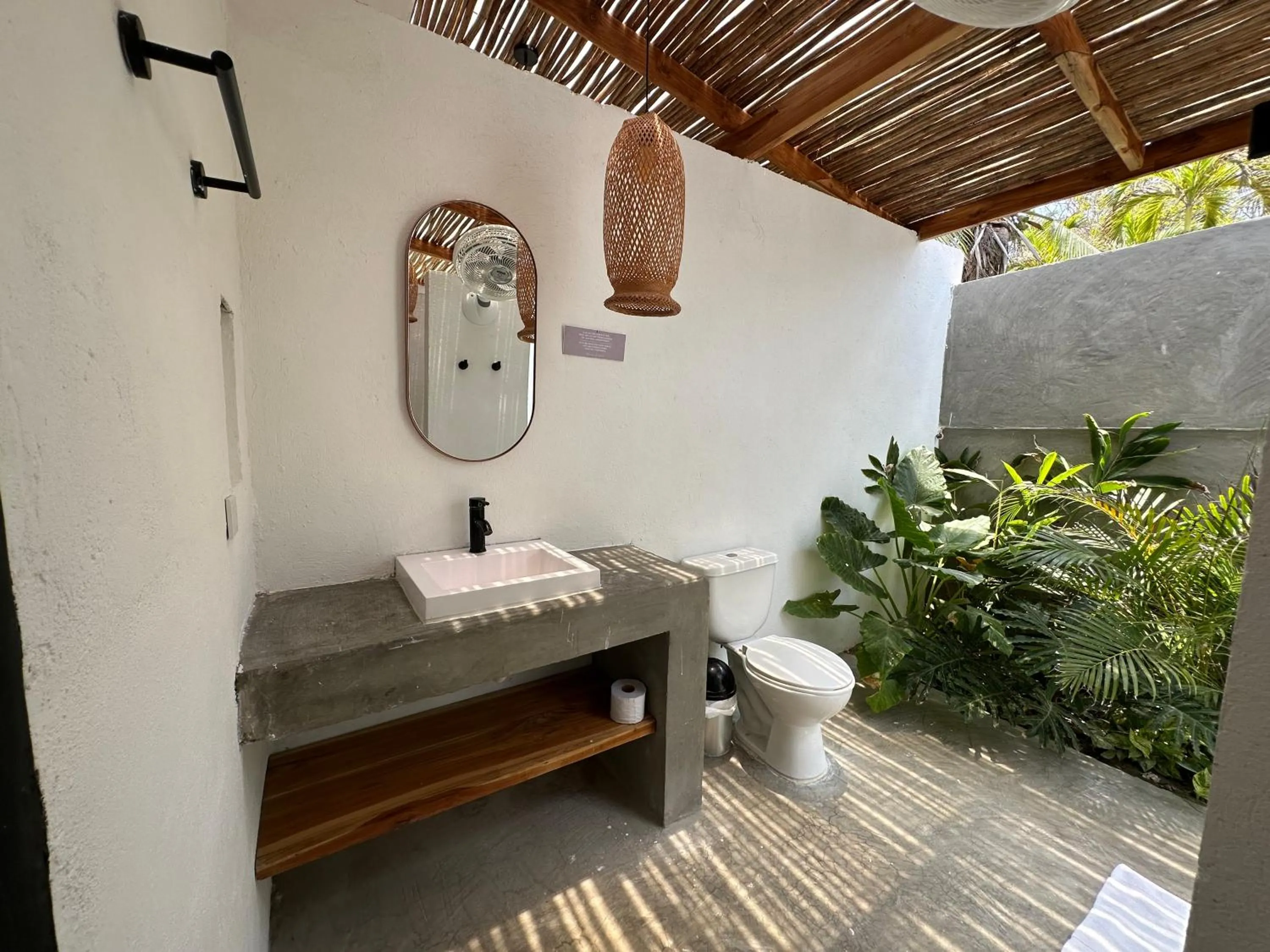 Bathroom in Rosario EcoHotel