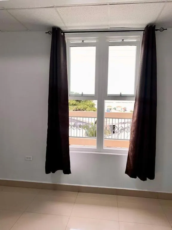 Hotel Coastalbay 2 & Golf Cart Rental