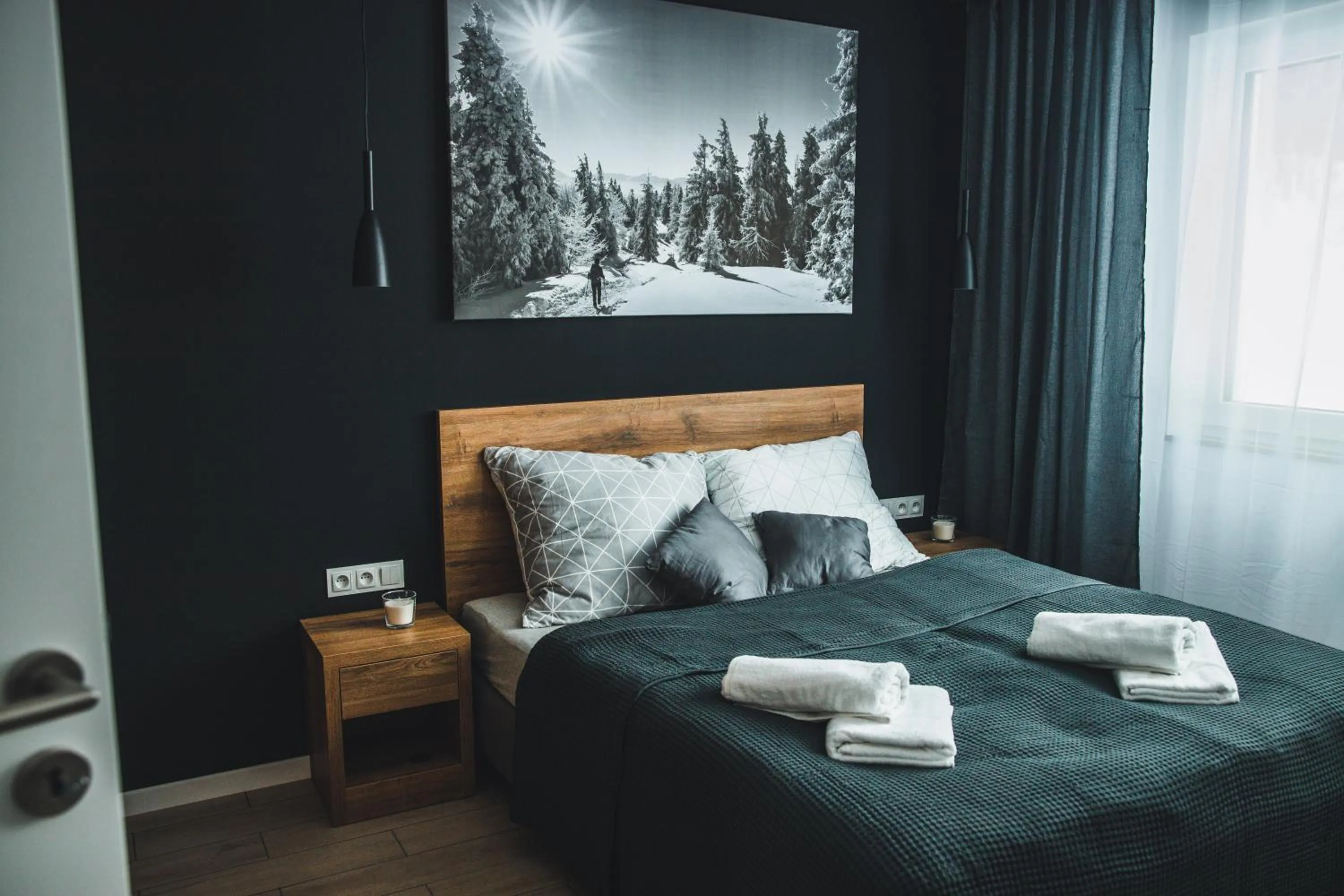 Bed in Apartamenty Pod Stokiem 200 m do kolejki Na Skrzyczne - szczyrk apartamenty