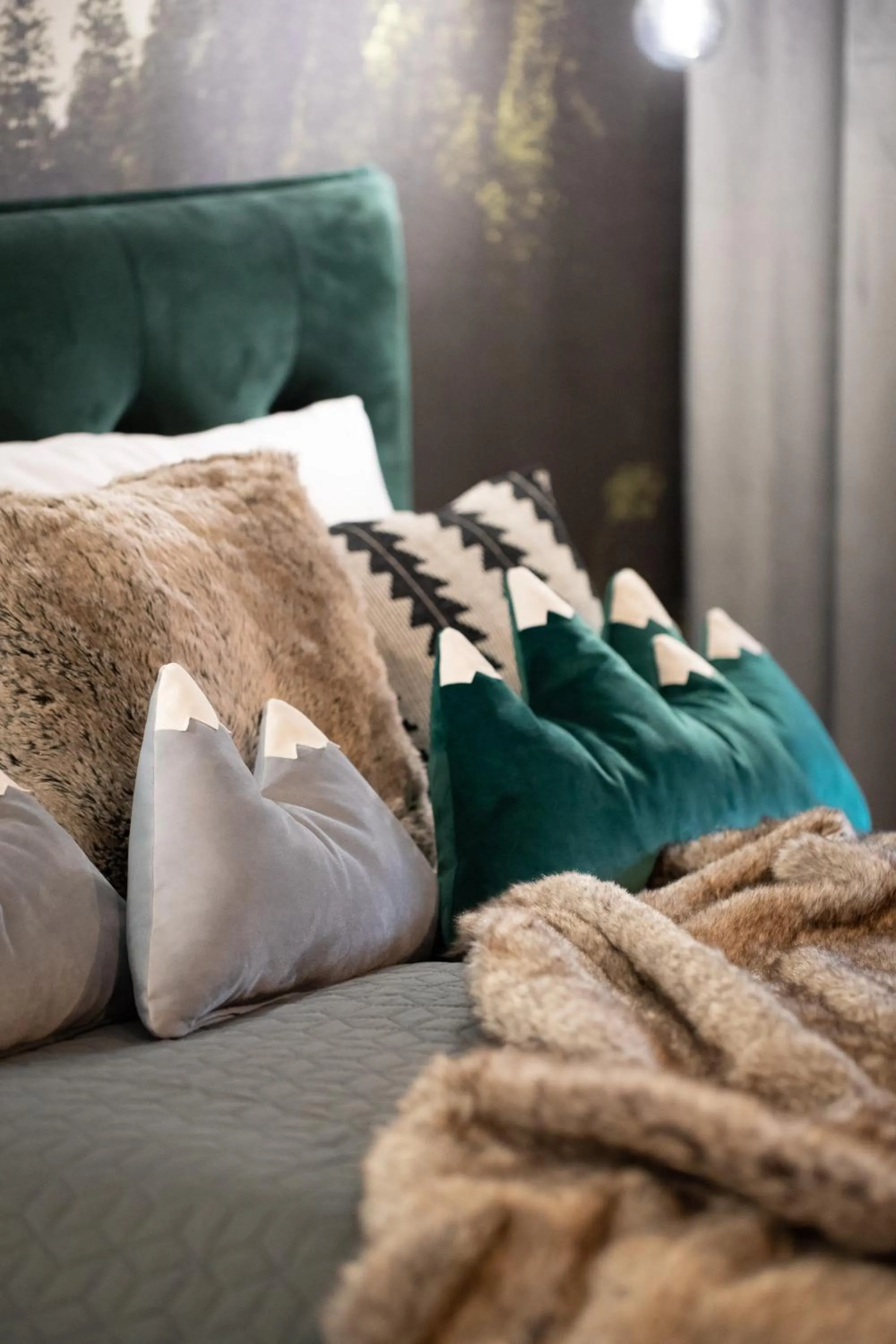 Bed in Apartamenty Pod Stokiem 200 m do kolejki Na Skrzyczne - szczyrk apartamenty