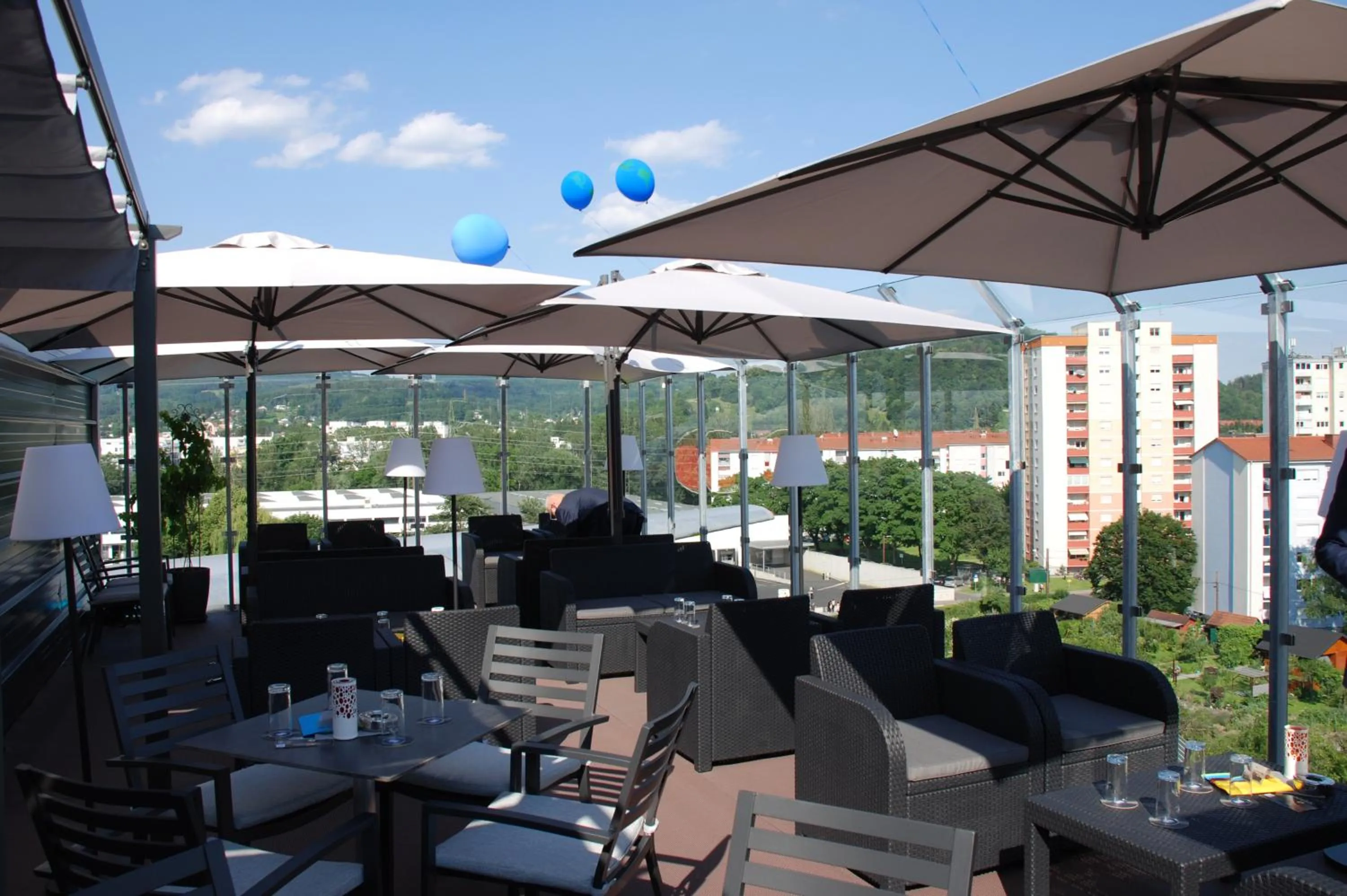 Restaurant/places to eat in NOVAPARK Flugzeughotel Graz