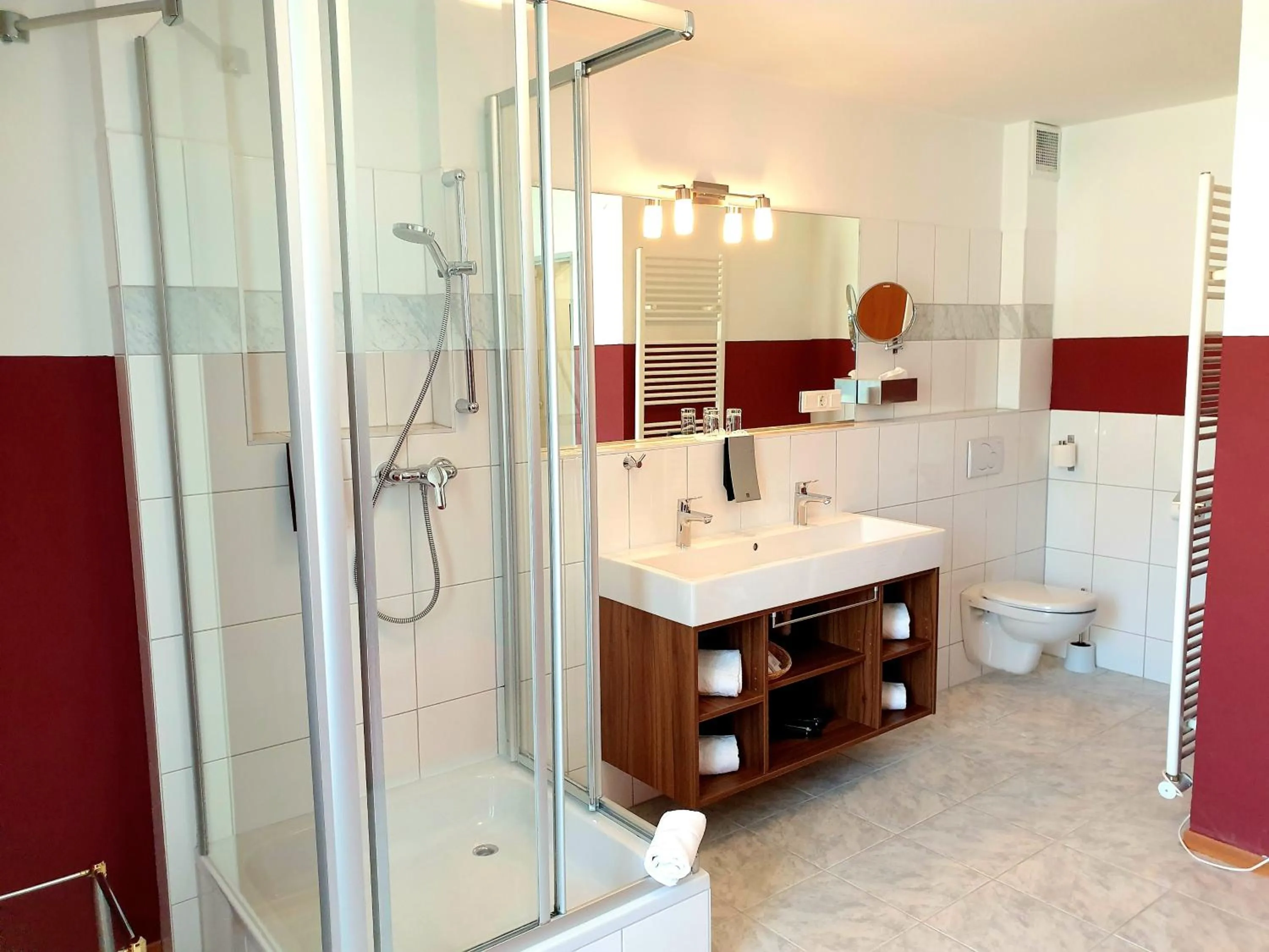 Bathroom in Hotel Via Roma